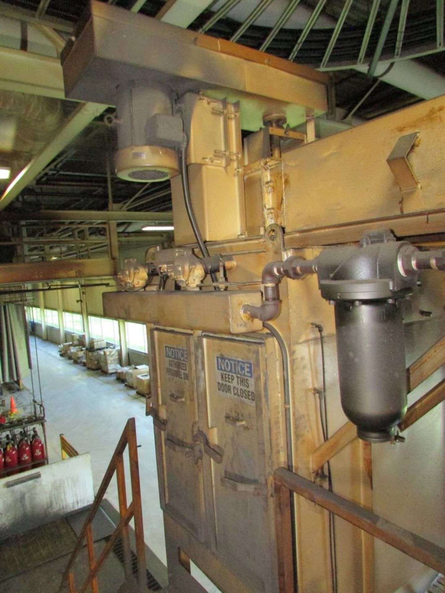 2000 USF Surface Preparation Group DE0001AQ 4-Wheel Tru-Blast Rotary Mesh Table Wheelabrator - Image 14 of 19