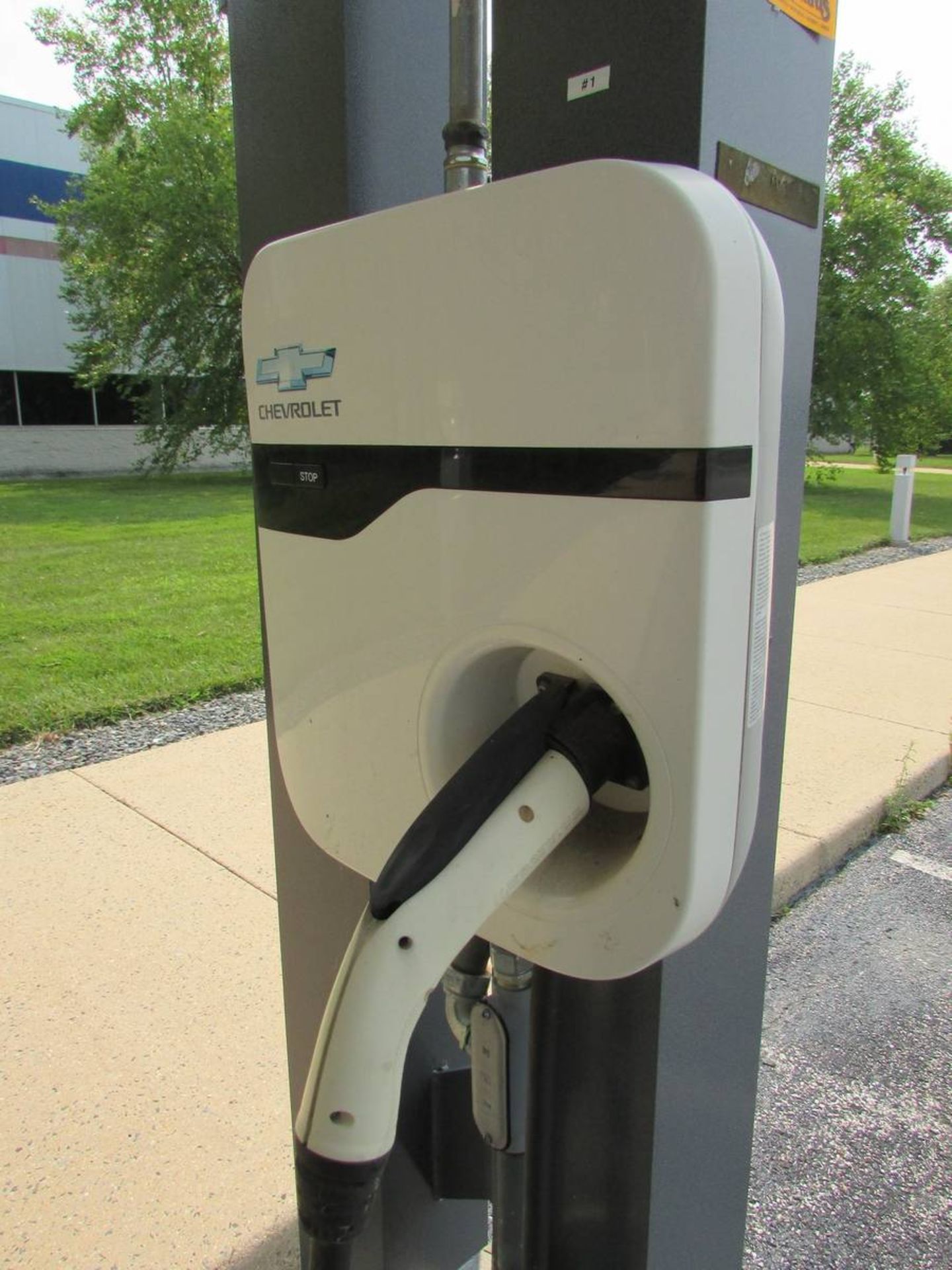 2010 Standard Solar 9.87kW Photovoltaic EV Car Charging Carport - Image 12 of 17