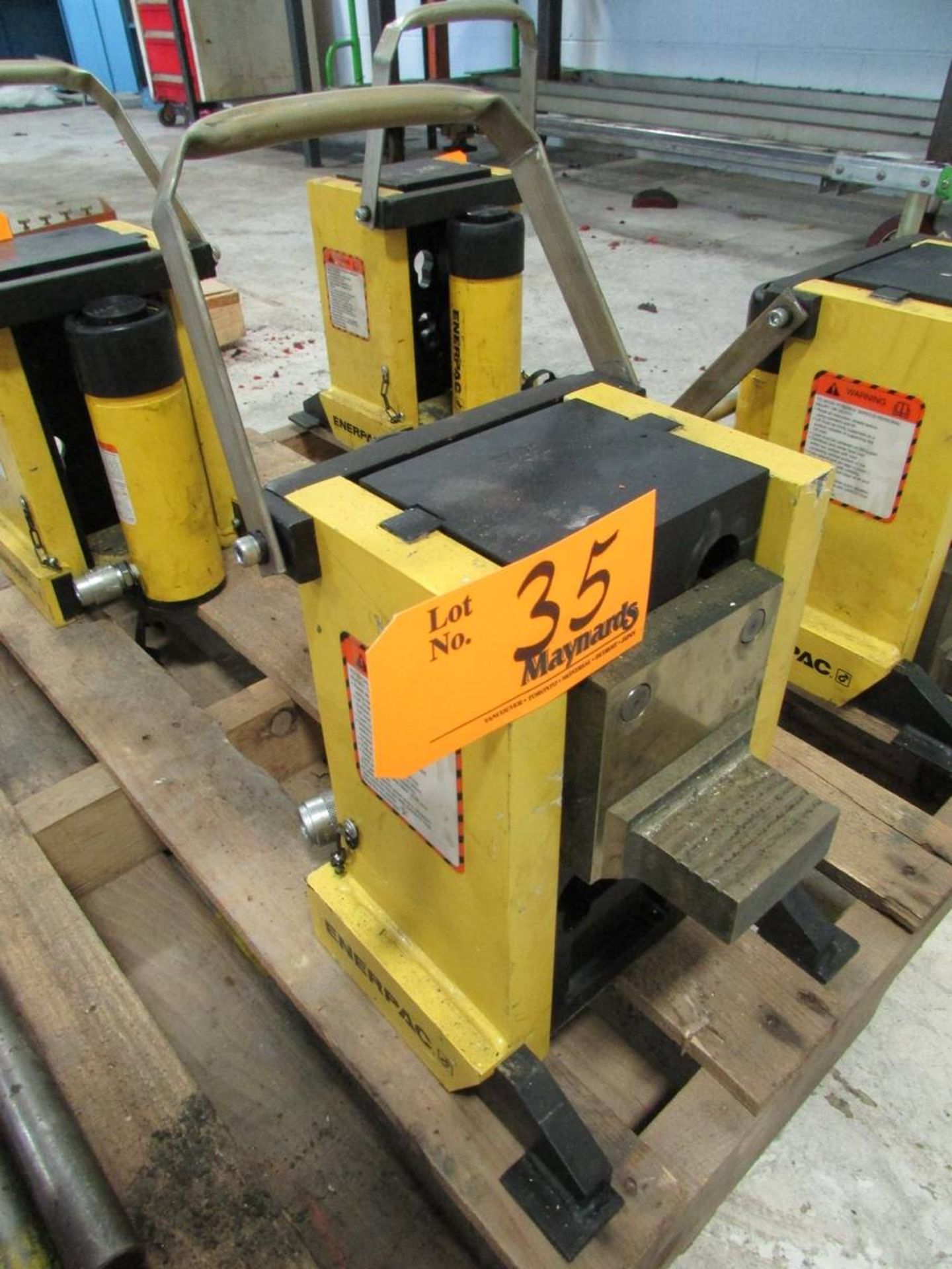 Enerpac SOH23LC 20-Ton Hydraulic Ram Machine Lift Jack