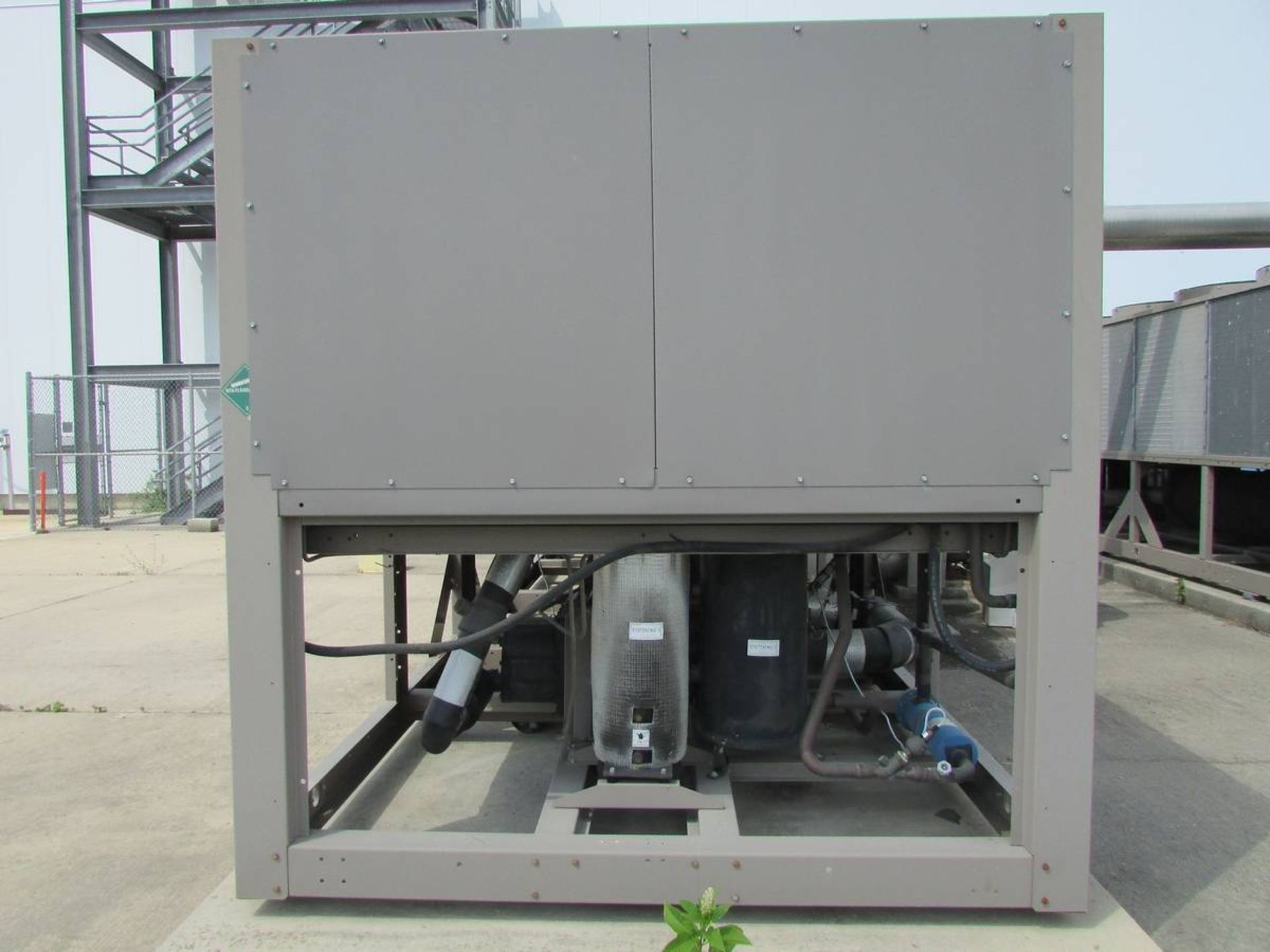 2012 York YCIV0307PA46VABSXT 300 Ton Air Cooled Screw Liquid Chiller - Image 2 of 14