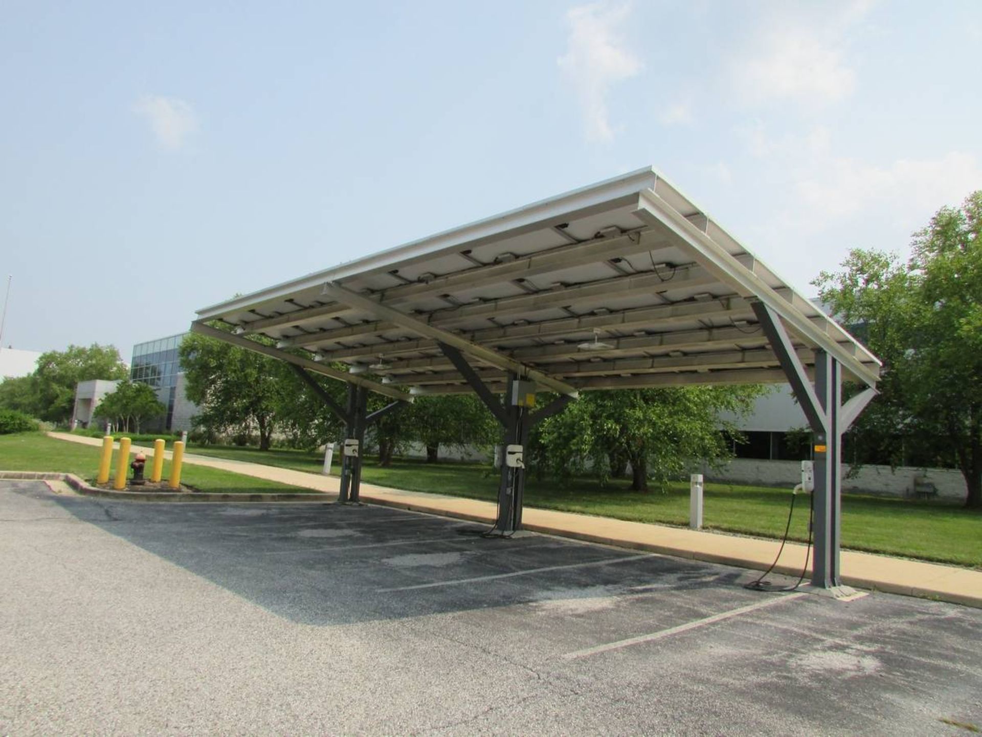 2010 Standard Solar 9.87kW Photovoltaic EV Car Charging Carport