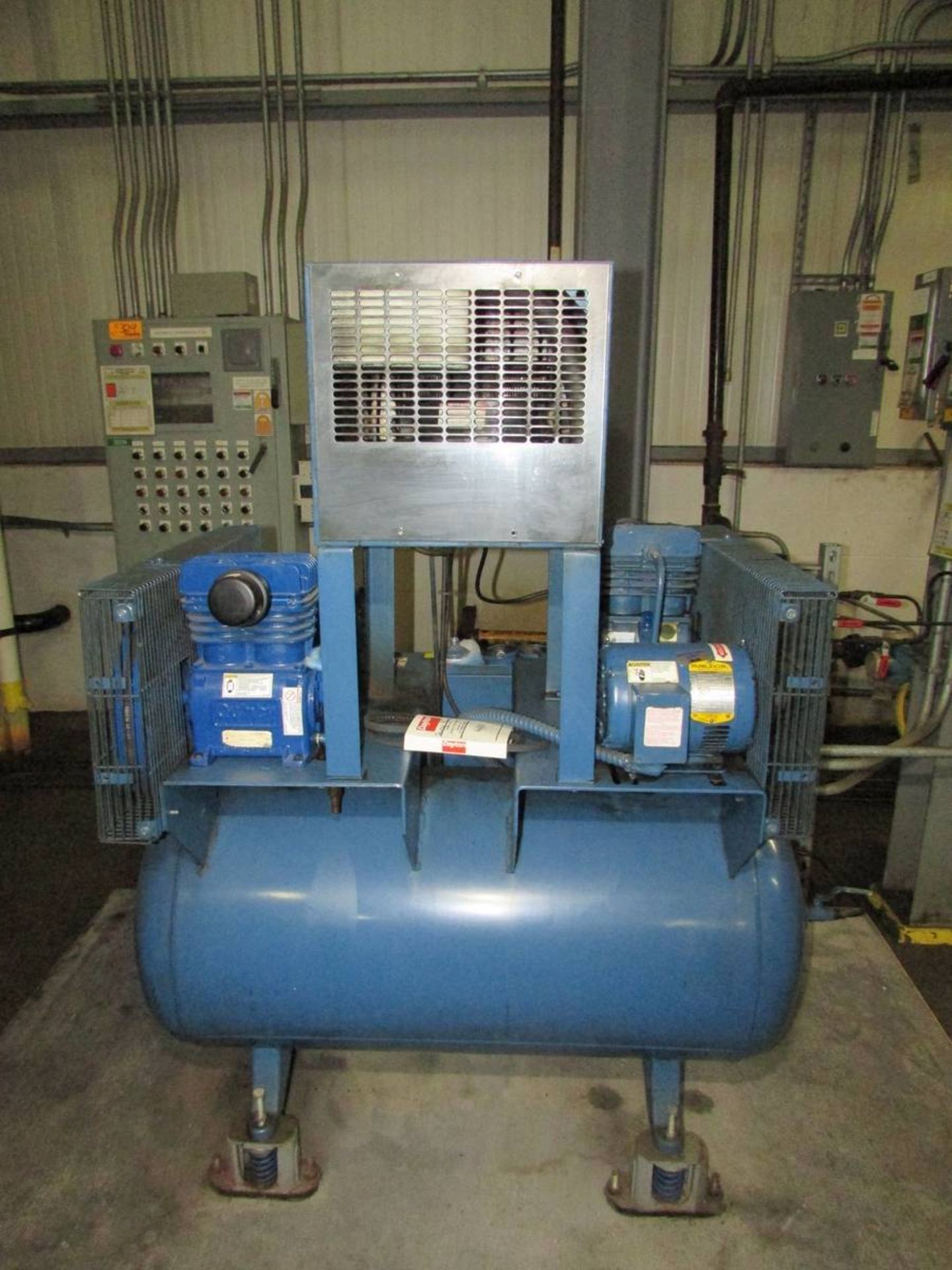 Quincy Compressor QC00706D00087 Dual Horizontal Tank Mounted Compressors/Air Dryer Combo - Image 6 of 17