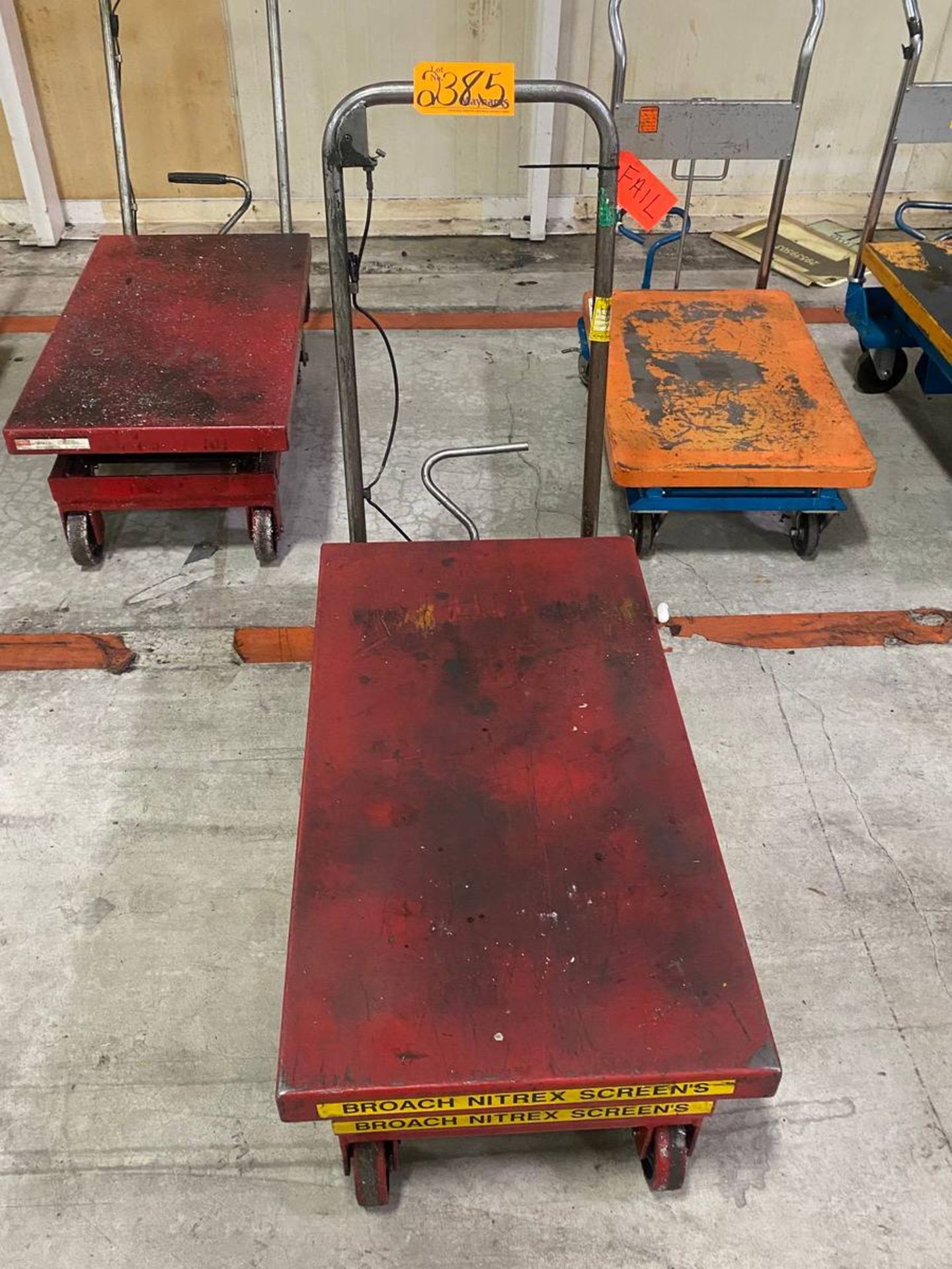 Dayton 3KR47G 500 Lb. Capacity Mobile Hydraulic Lift Tables