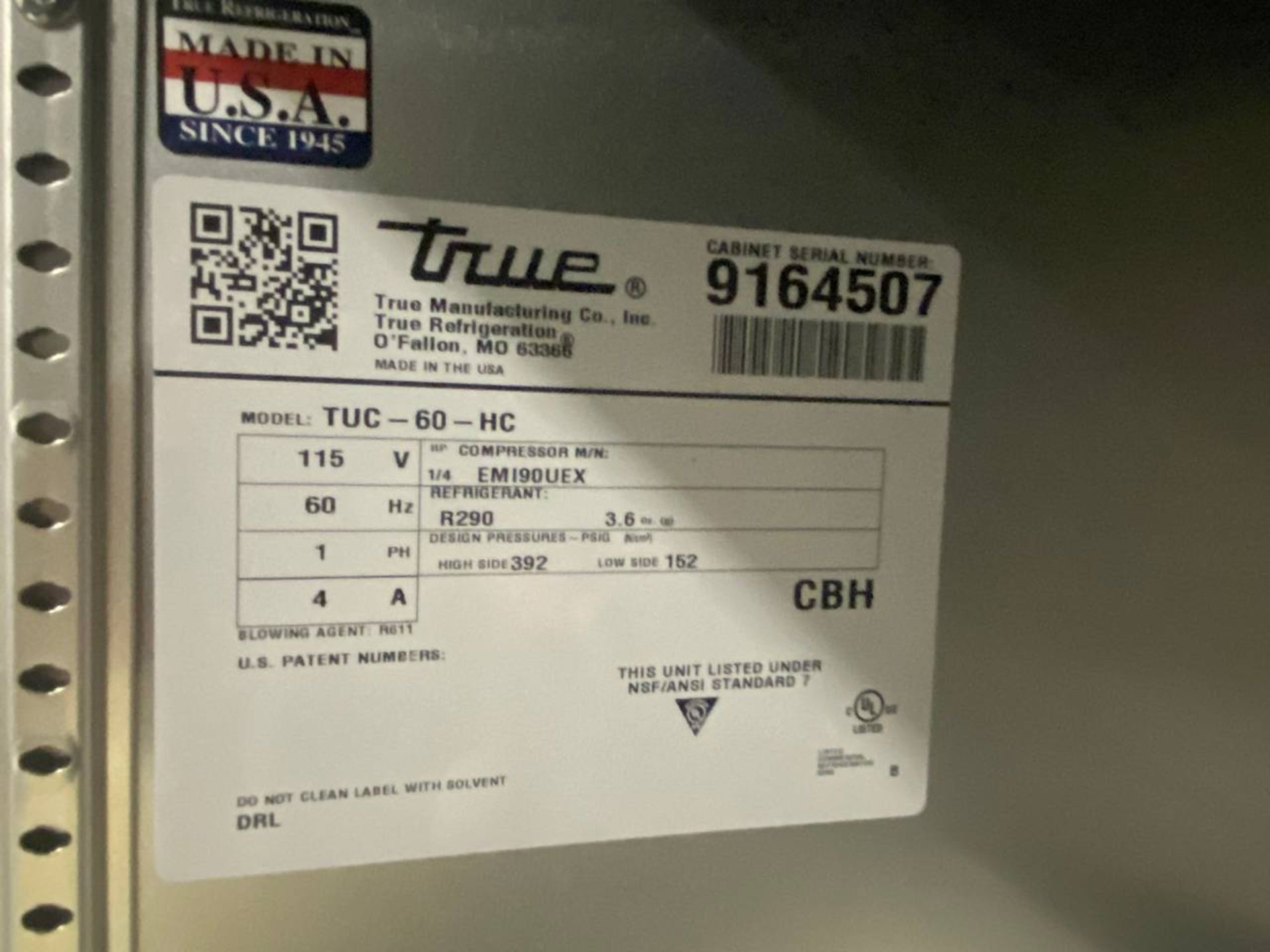 True TUC-60-HC (1) Mobile 2-Door 4-Shelves Refrigerator - Image 4 of 4