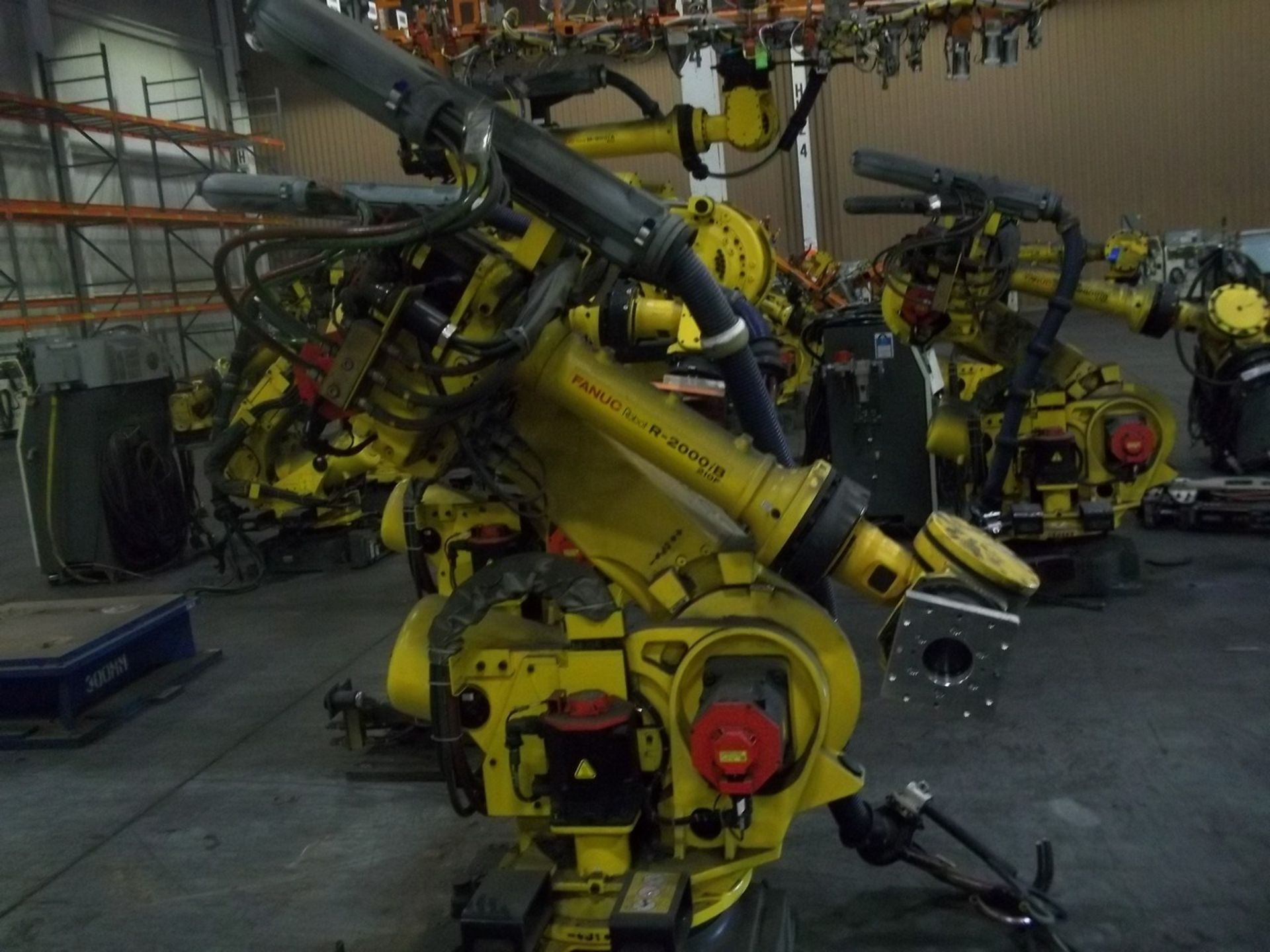 Fanuc R2000ia-210F Robot - Image 3 of 5