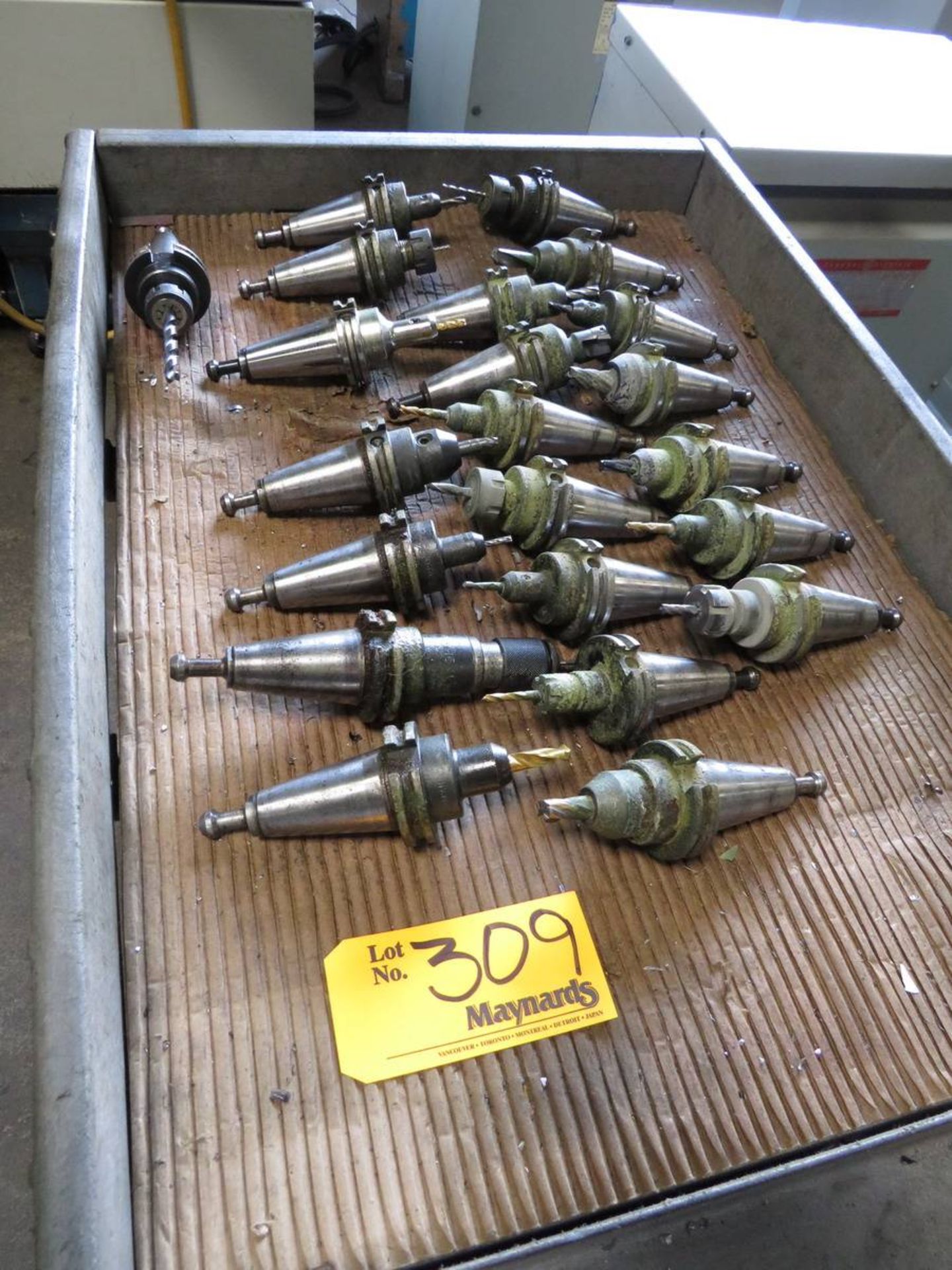 Lot of Assorted Cat-40 Tooling