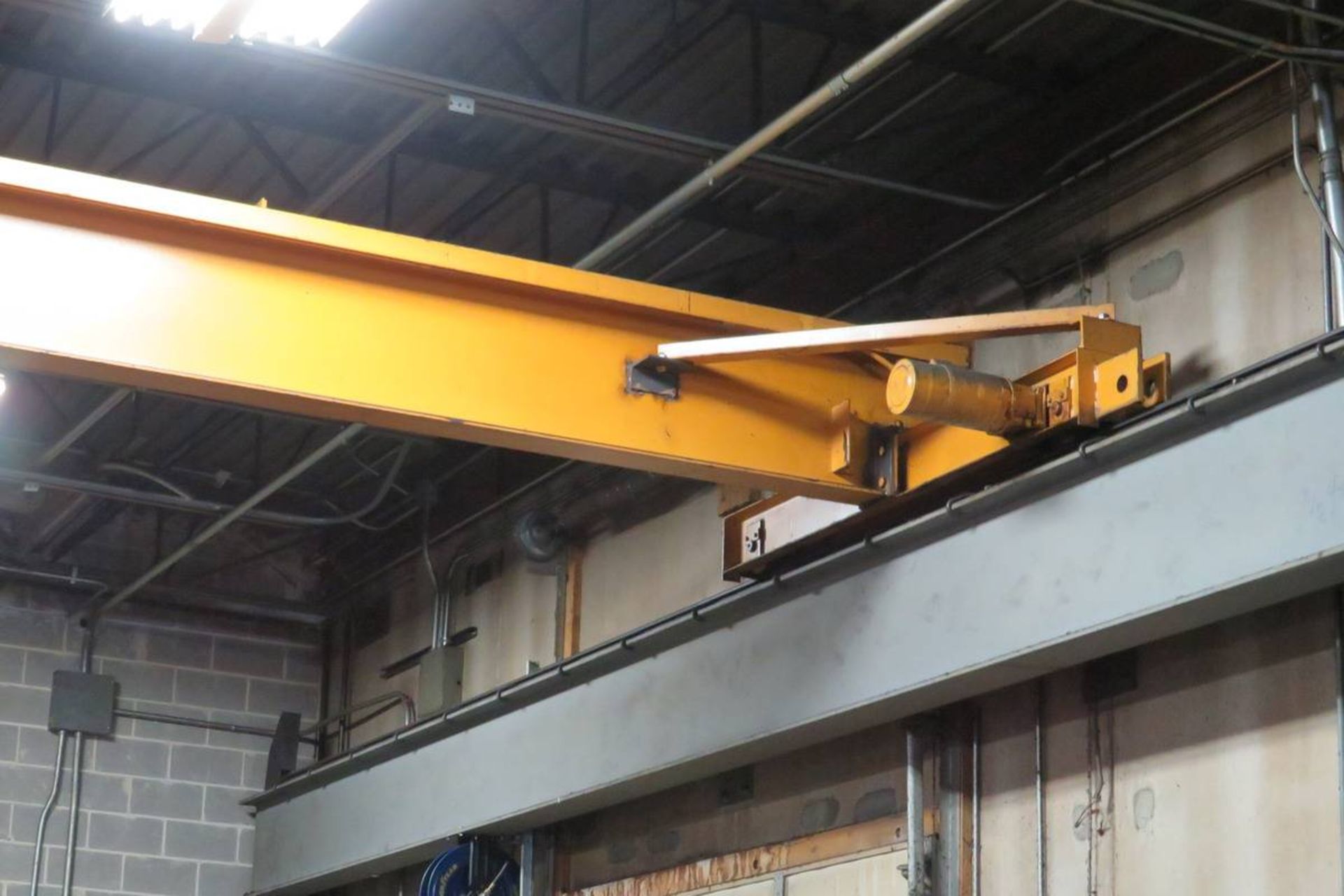 Abell-Howe Overhead Bridge Crane, 36' Span - Image 3 of 7