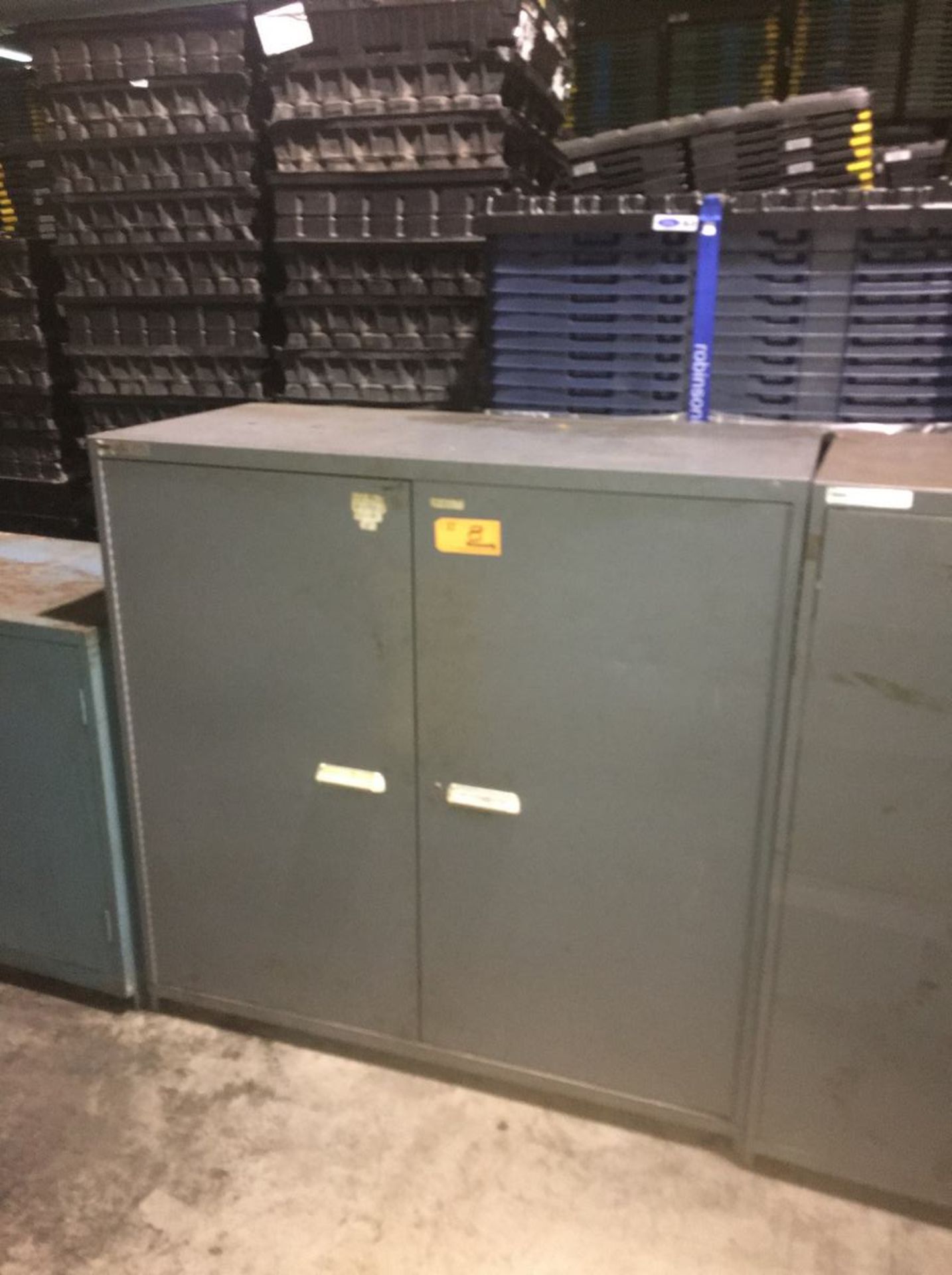 Vidmar 2-Door Steel Cabinet - - Image 2 of 4