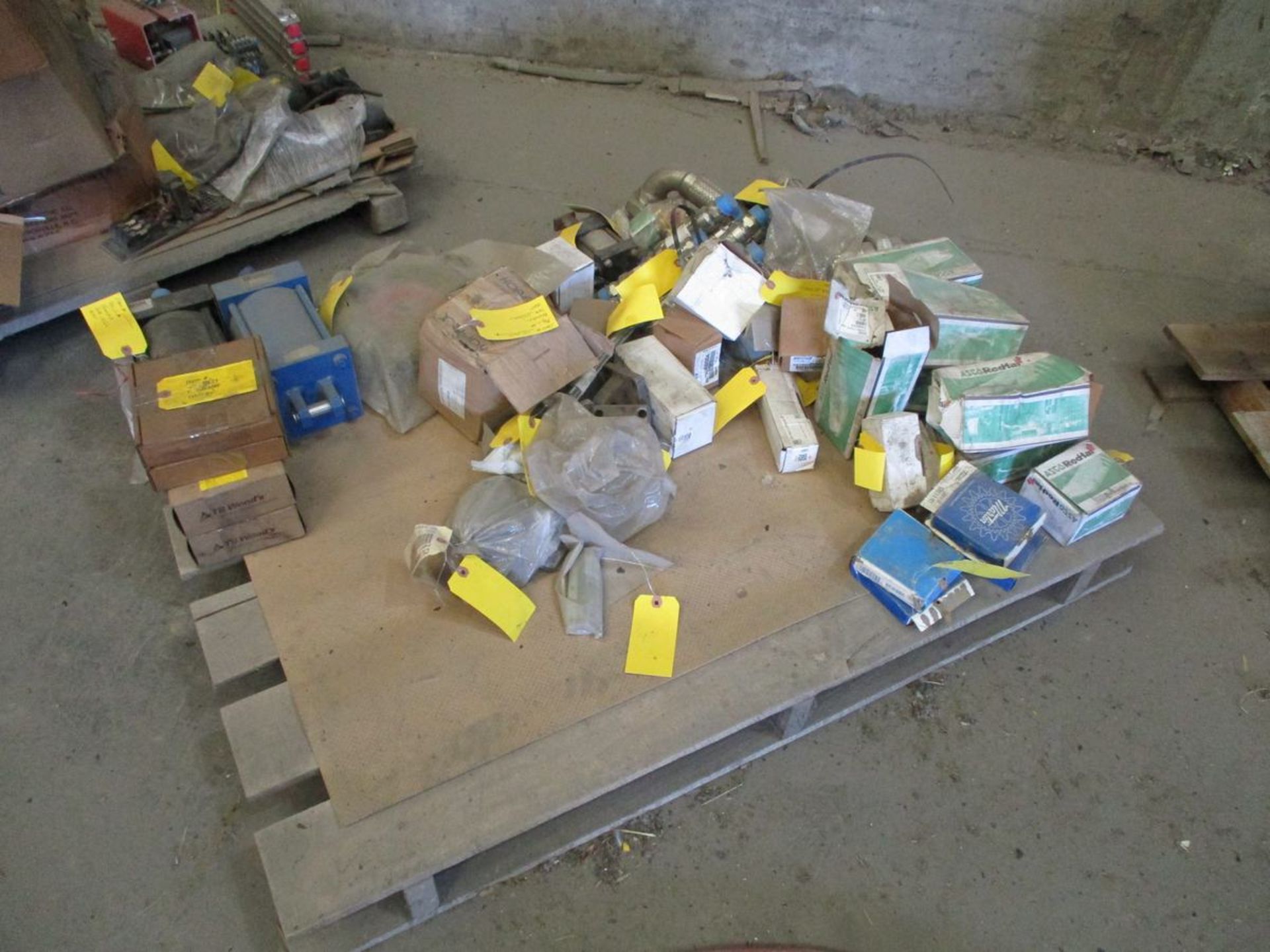 Lot of (3) Pallets of MRO/Crane Parts - Image 5 of 6