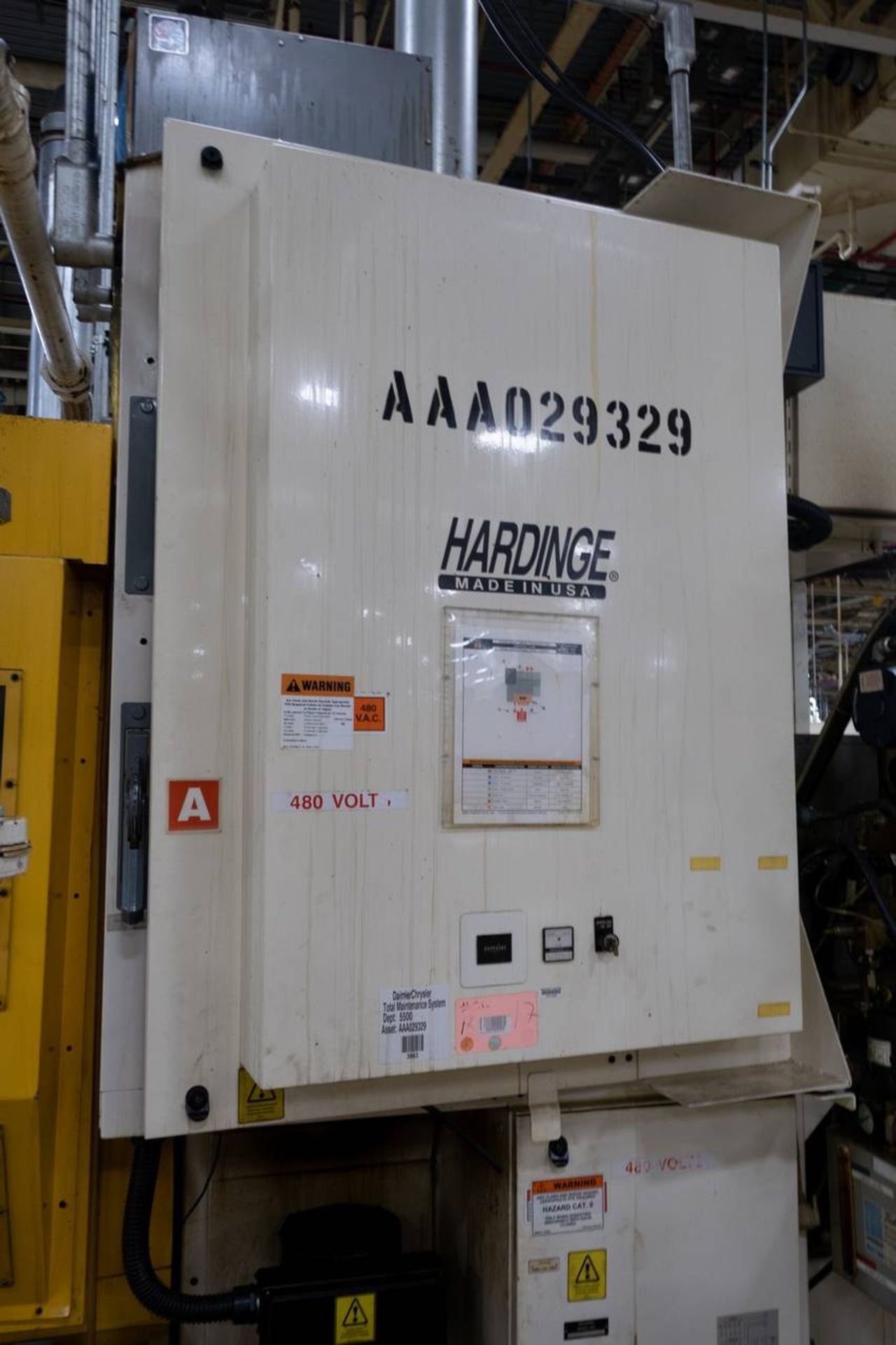 Hardinge Conquest VT-100 CNC Vertical Turning Center - Image 6 of 12