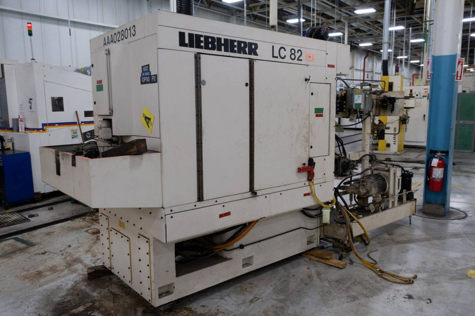 Liehberr LC82 CNC Gear Hobber - Image 9 of 9