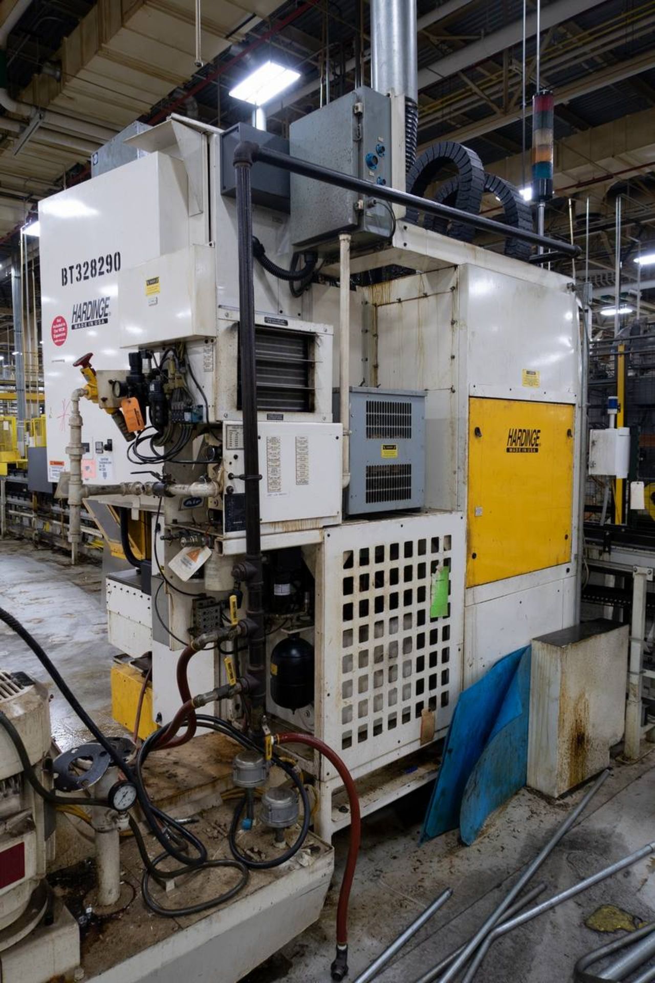 Hardinge Conquest VT-100 CNC Vertical Turning Center - Image 5 of 13