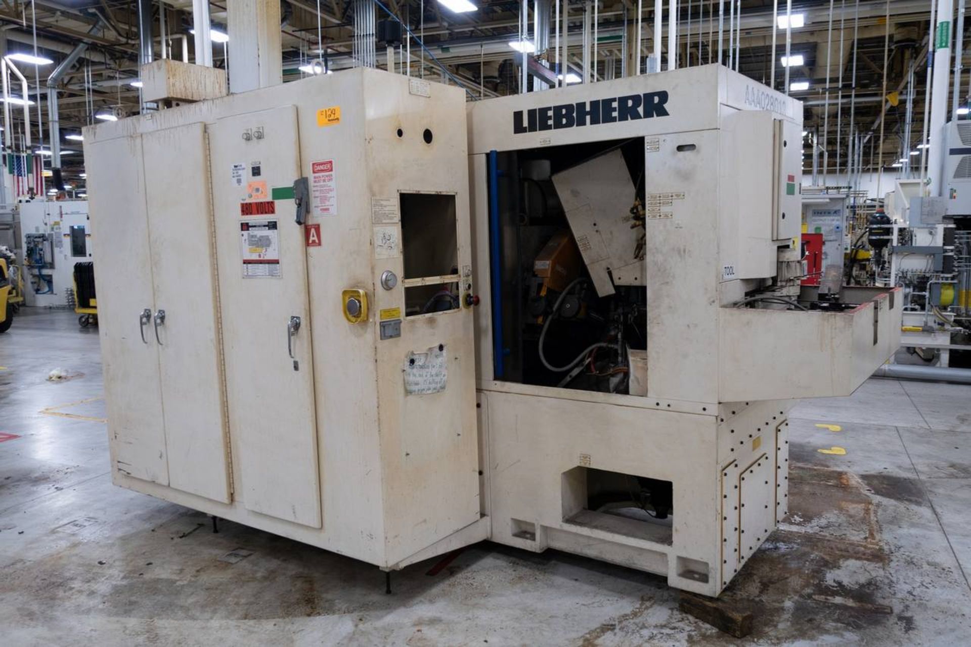 Liehberr LC82 CNC Gear Hobber