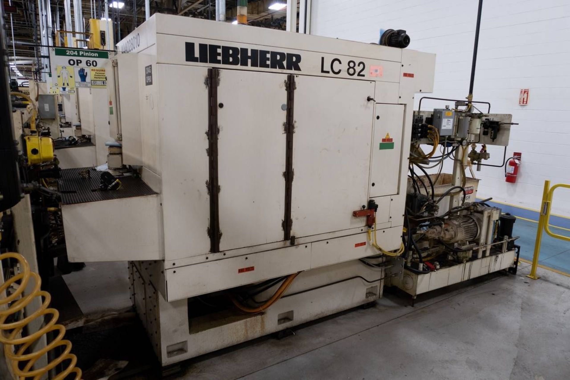 Liehberr LC82 CNC Gear Hobber - Image 6 of 6