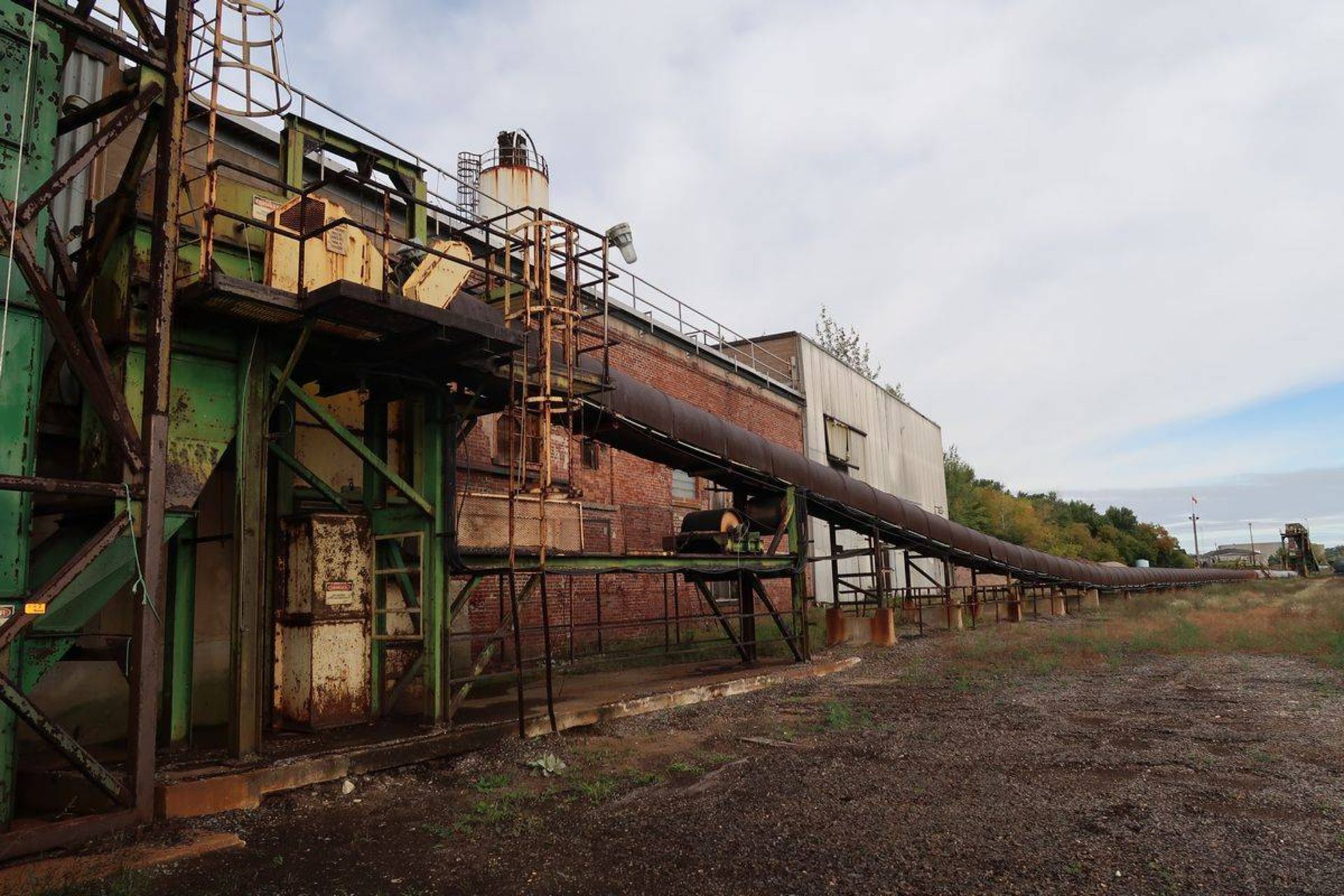 2002 Dingwell's Steel Cladded Covered Trough Rolled Belt Conveyor - Image 2 of 2