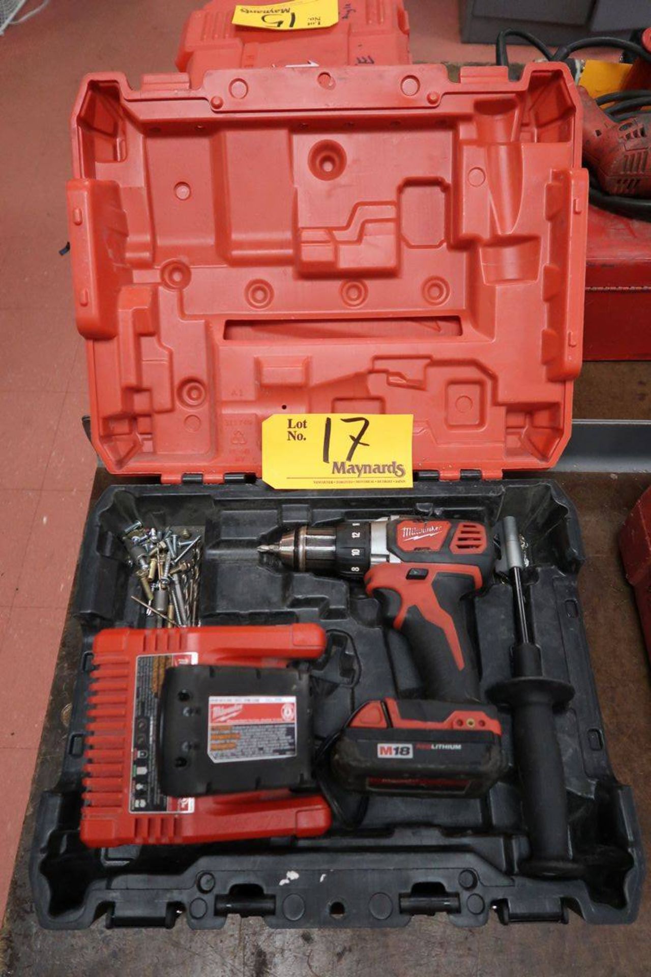 Milwaukee 2606-20 18V 1/2" Cordless Drill Driver Kit