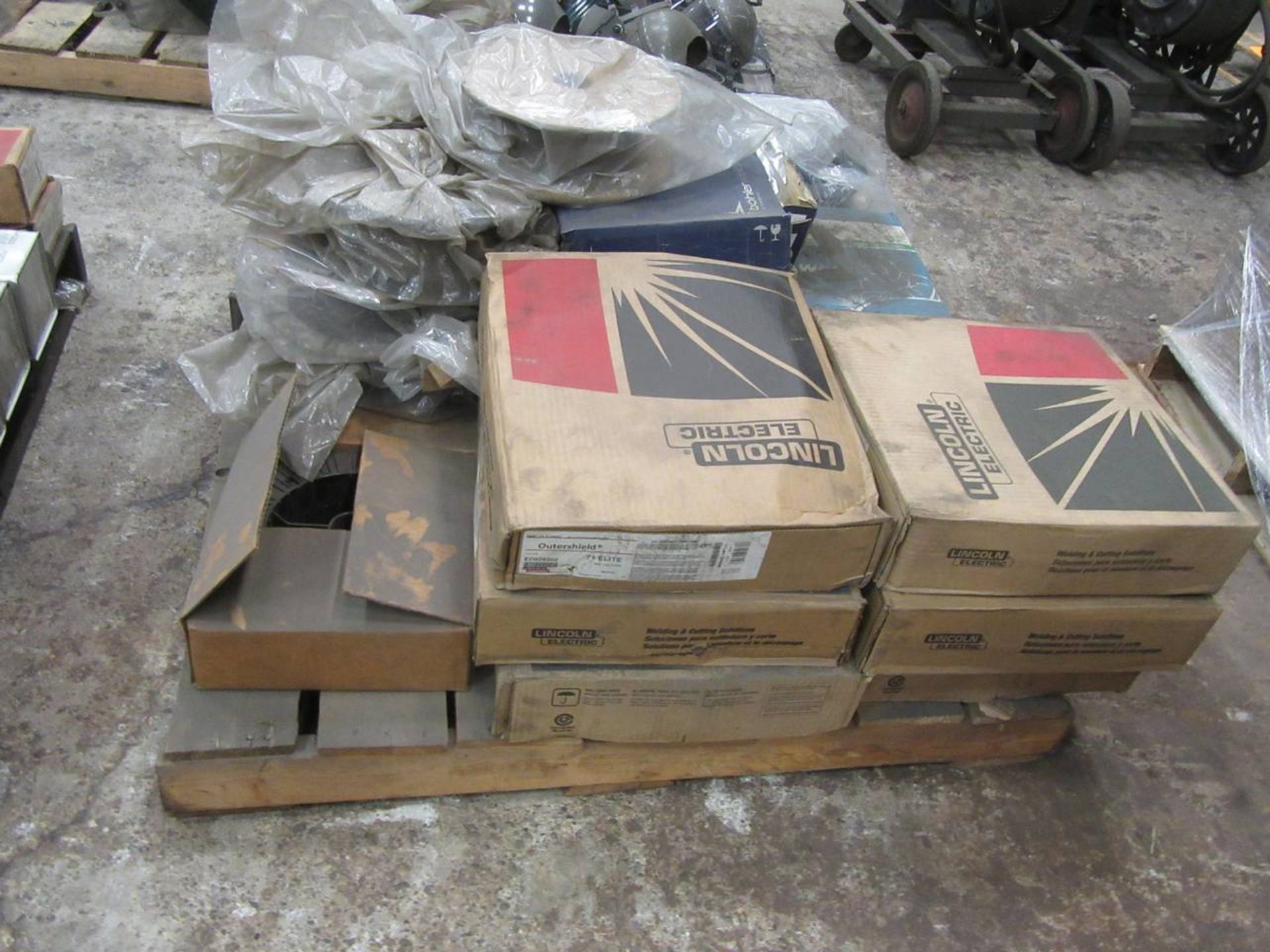 Pallet of Welding Wire - Image 4 of 4