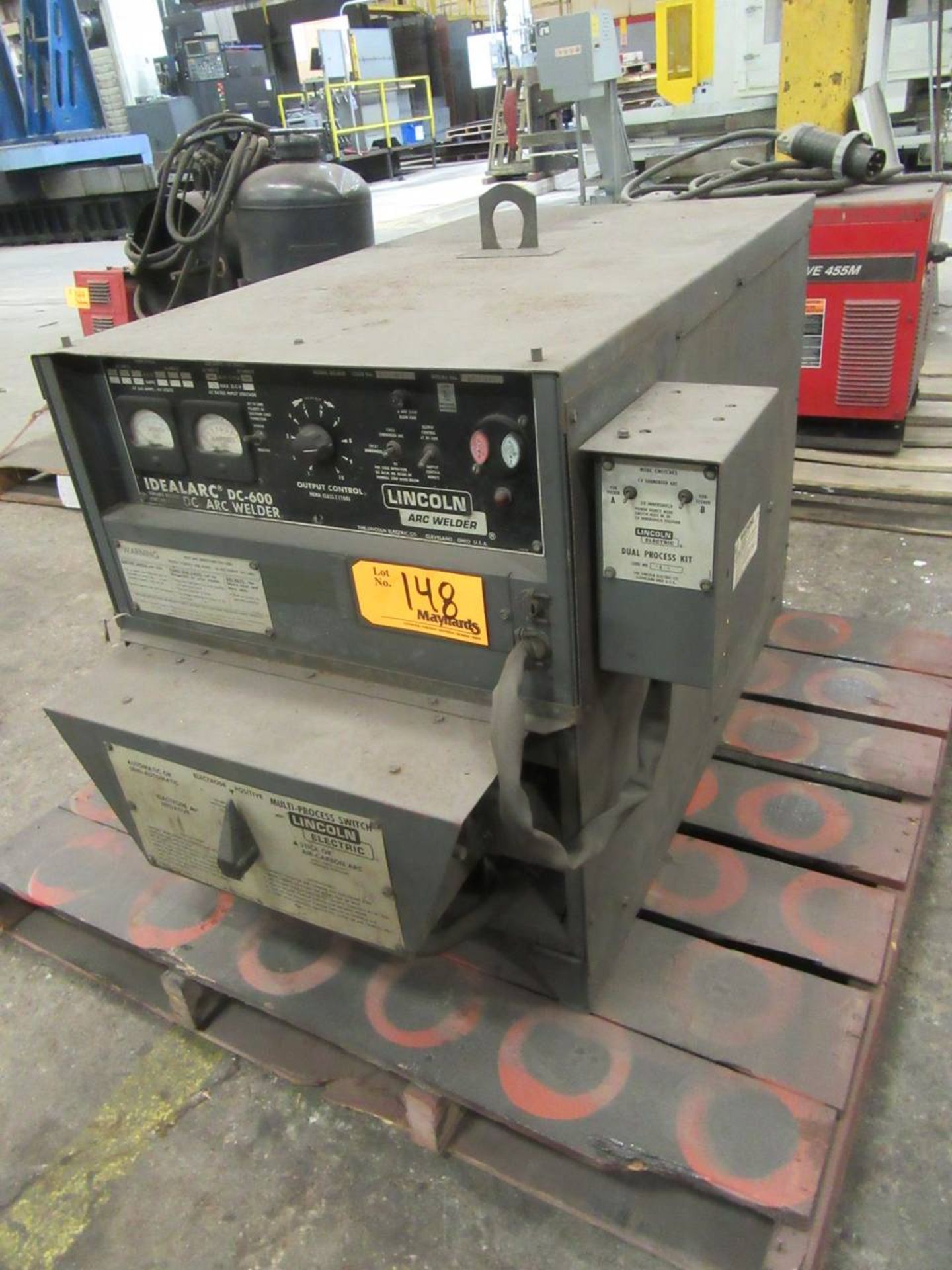 Lincoln Idealarc DC 600 Multiprocess Welder