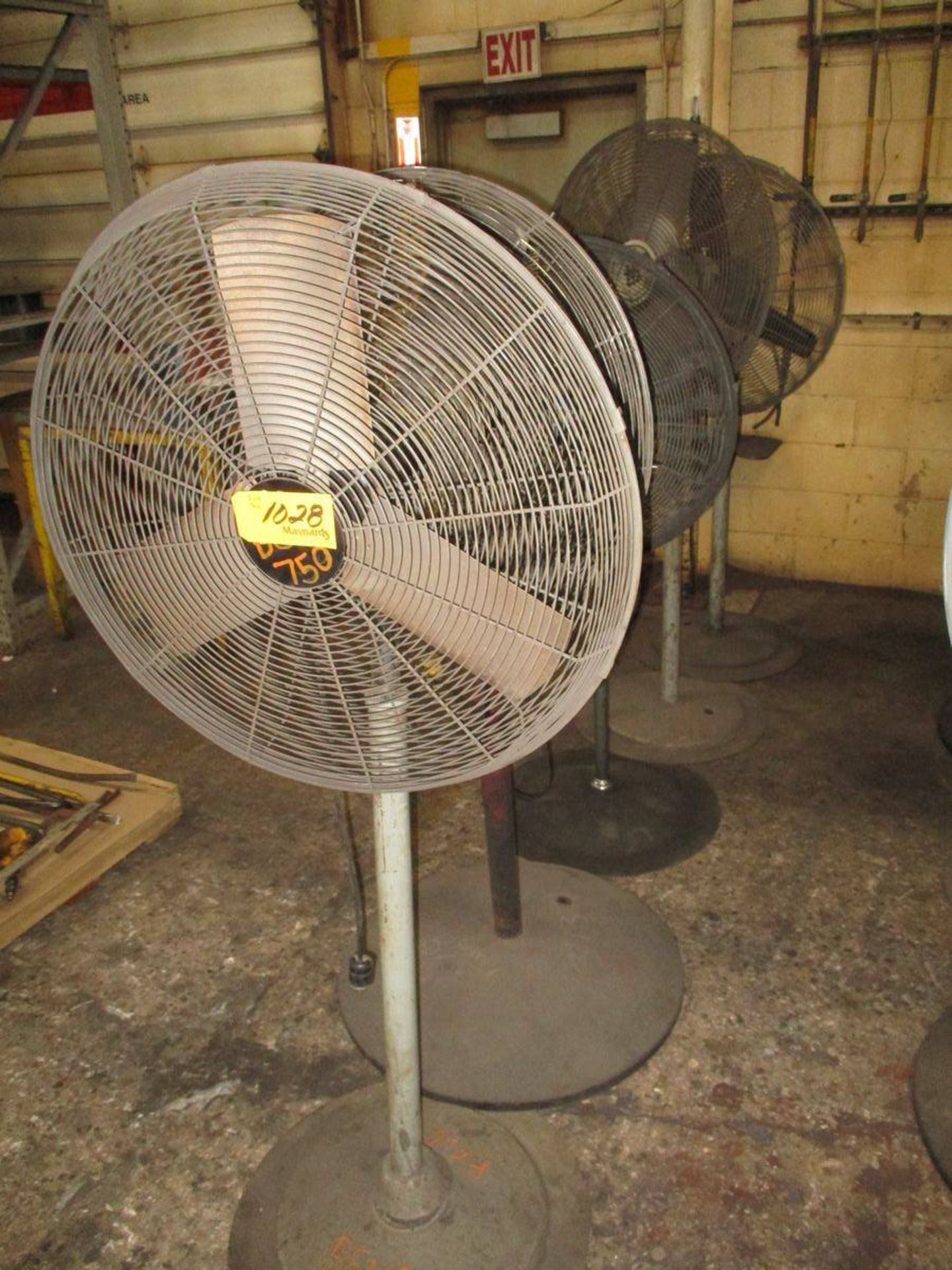 Lot of (5) 30" Pedestal Fans - Image 2 of 3