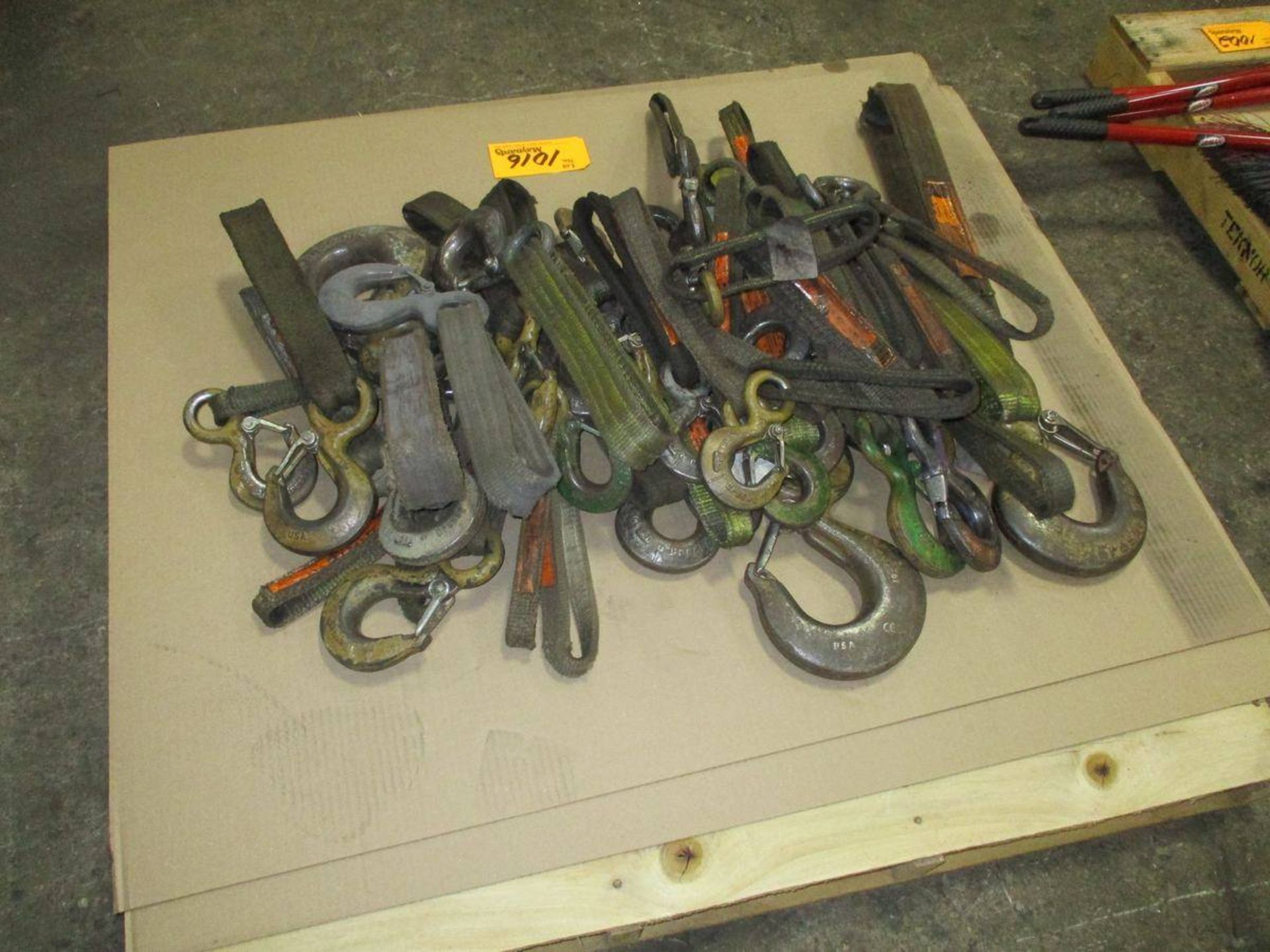 Lot of Assorted Straps & Hooks - Image 3 of 3