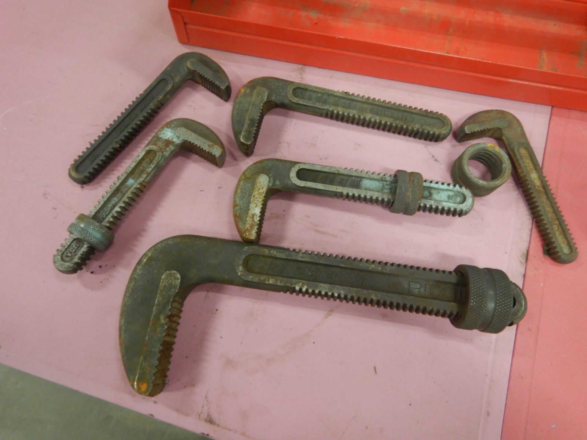 L/O ASSORTED PIPE WRENCH JAWS - Image 2 of 2