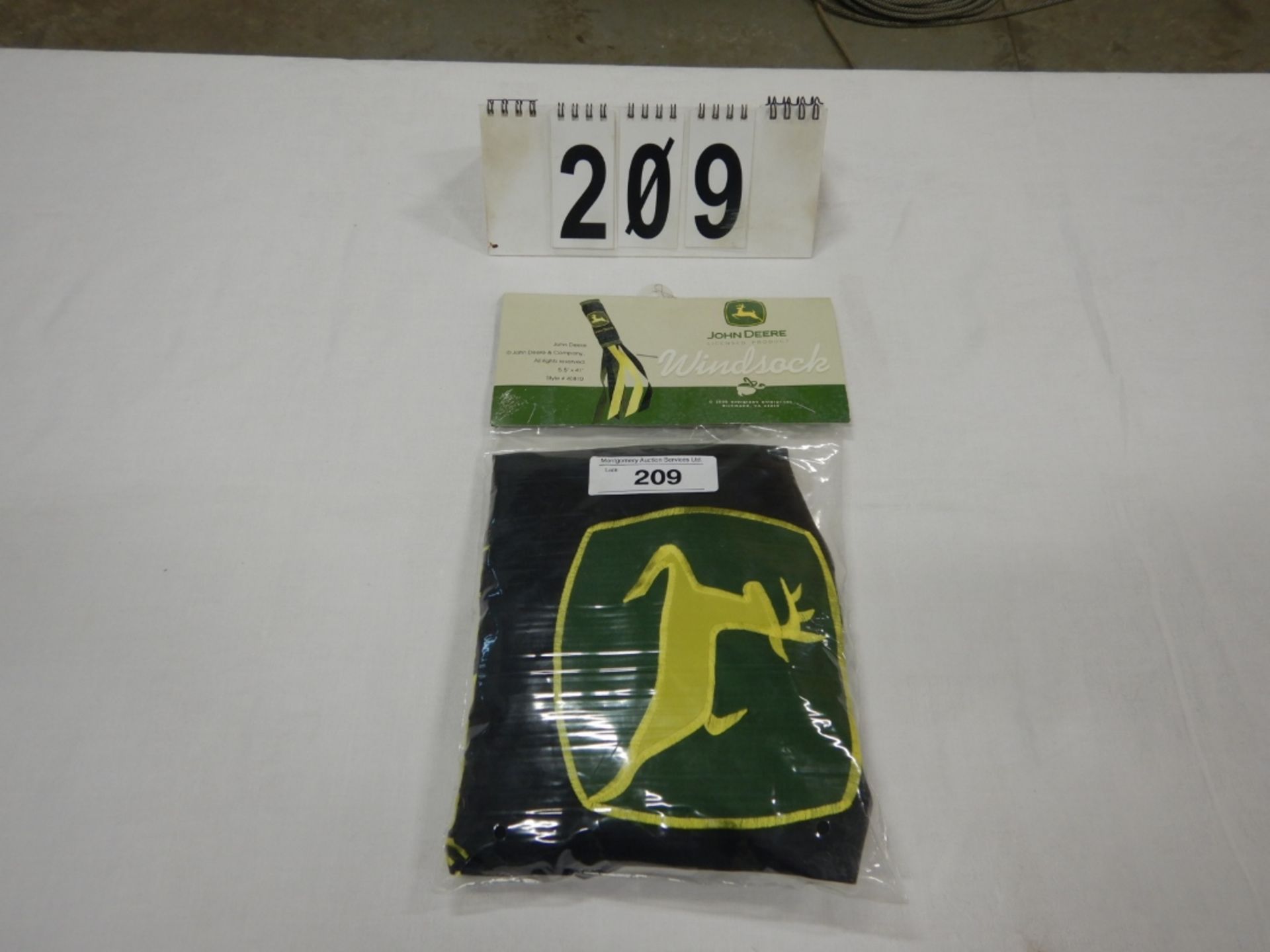 JOHN DEERE WIND SOCK STYLE 40810 5.5"X41"