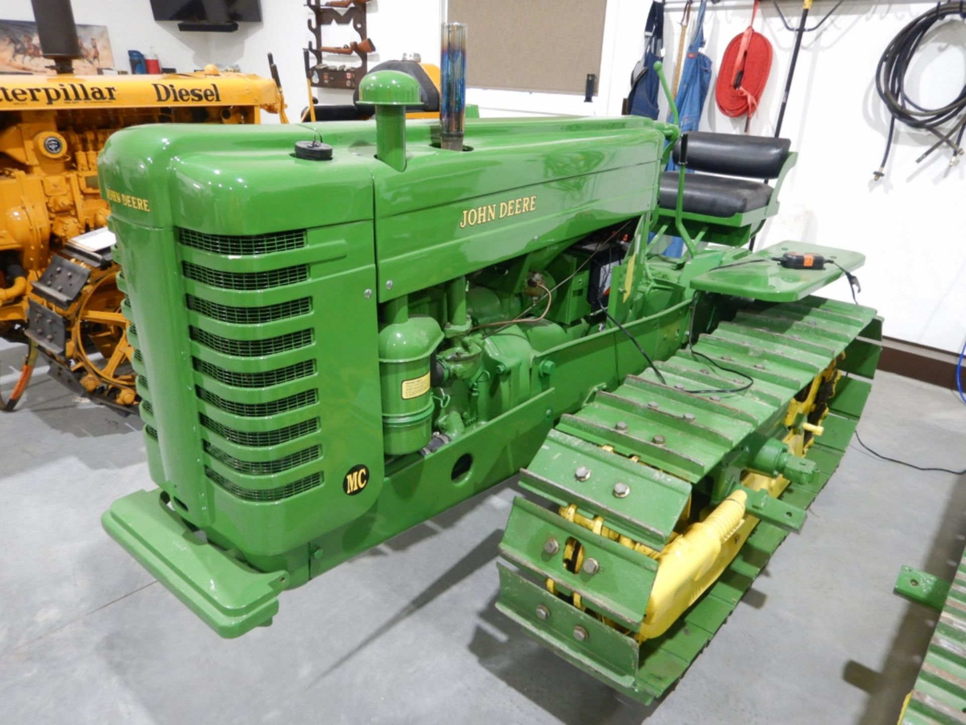 JOHN DEERE MC 1950 - VINTAGE RESTORED CRAWLER, RUNNING CONDITION, S/N 13153, DOZER & ANY EXTRA PARTS