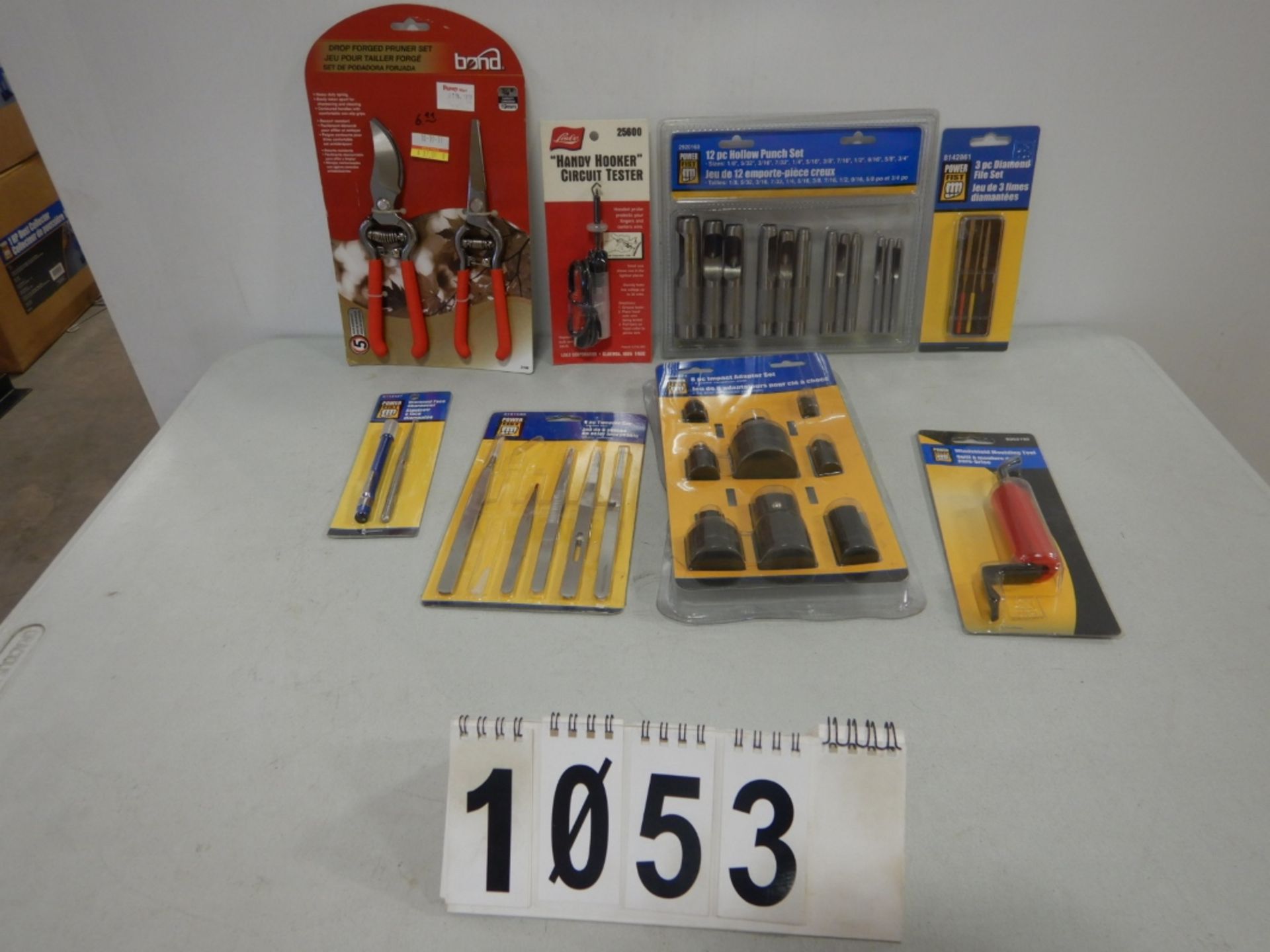 HOLLOW POINT PUNCH SET, PRUNING SHEARS, CIRCUIT TESTER, & ASSORTED TOOLS, ETC.