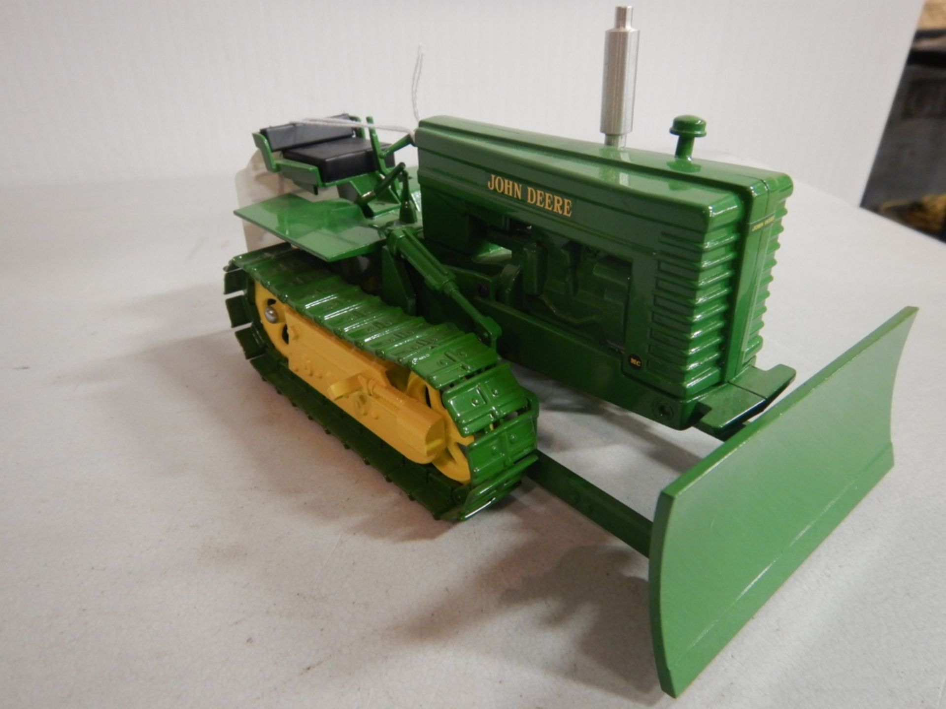 JOHN DEERE MC CRAWLER DIE CAST TRACTOR