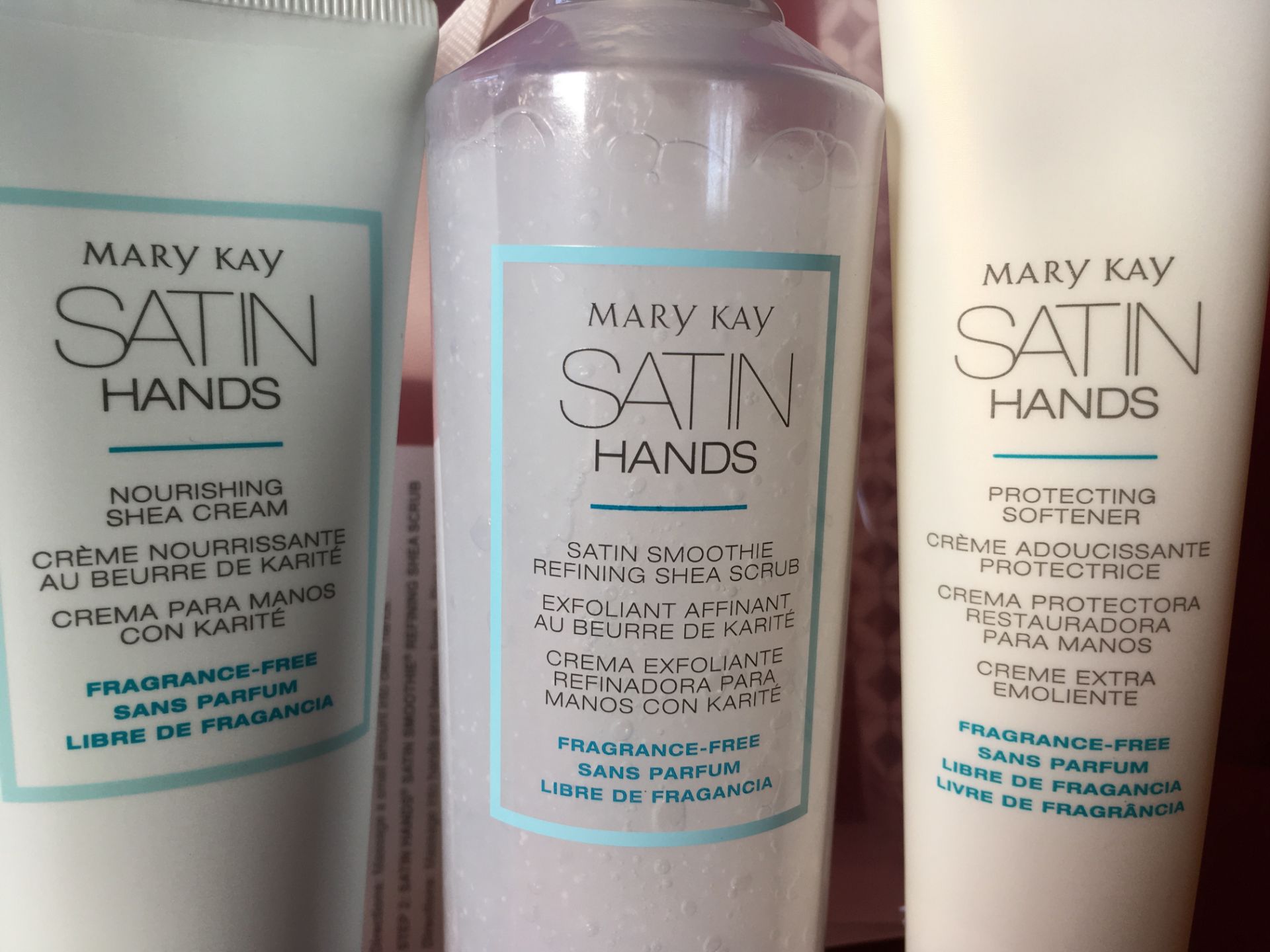 MARY KAY FRAGRANCE FREE SATIN HANDS PAMPERING SET Fragrance Free Satin Hands Pampering Set - Image 2 of 2