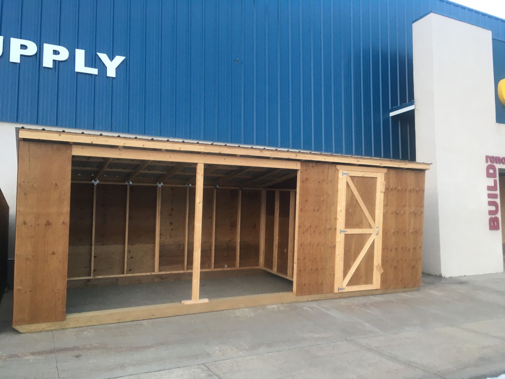 PREBUILT HORSE SHELTER WITH TACK STALL (Size: 8 feet x 24 feet) Donated by: Rimbey Builders Supply - Image 2 of 2