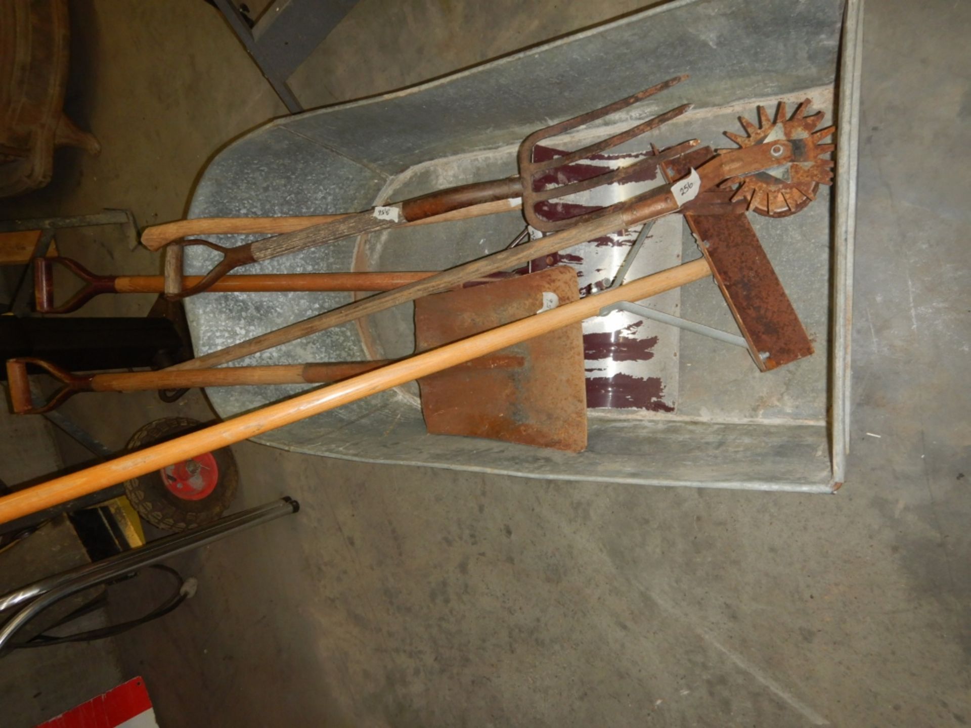 ANTIQUE METAL BATH TUB W/ASSORTED ANTIQUE YARD TOOLS - Image 3 of 3