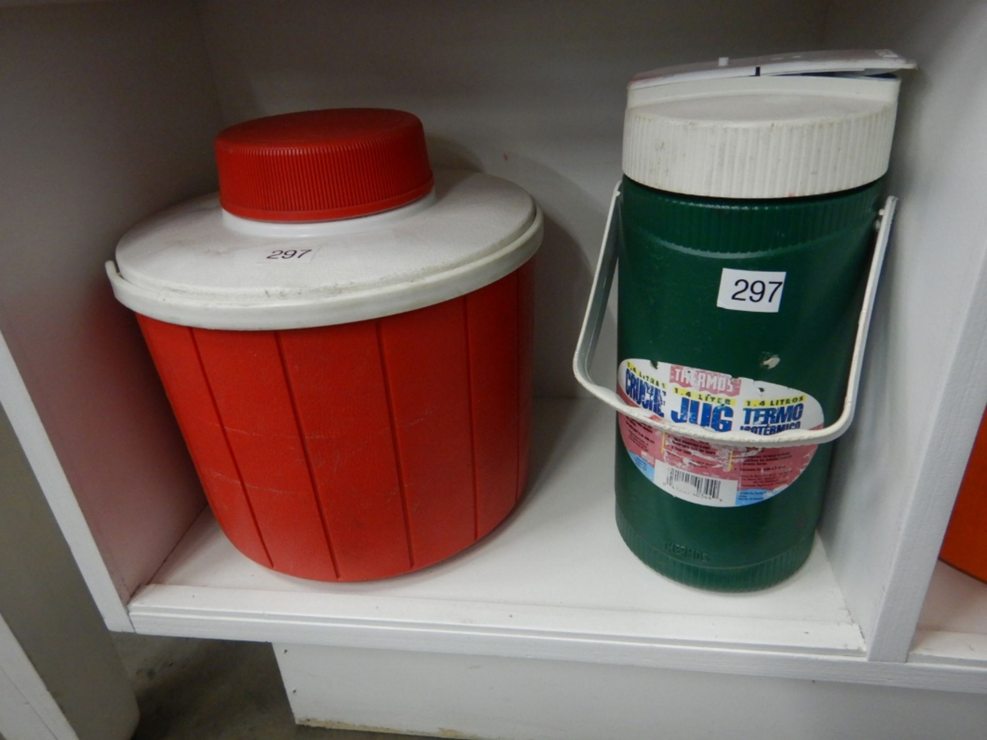 2 BEVERAGE STORAGE CONTAINERS - Image 5 of 5