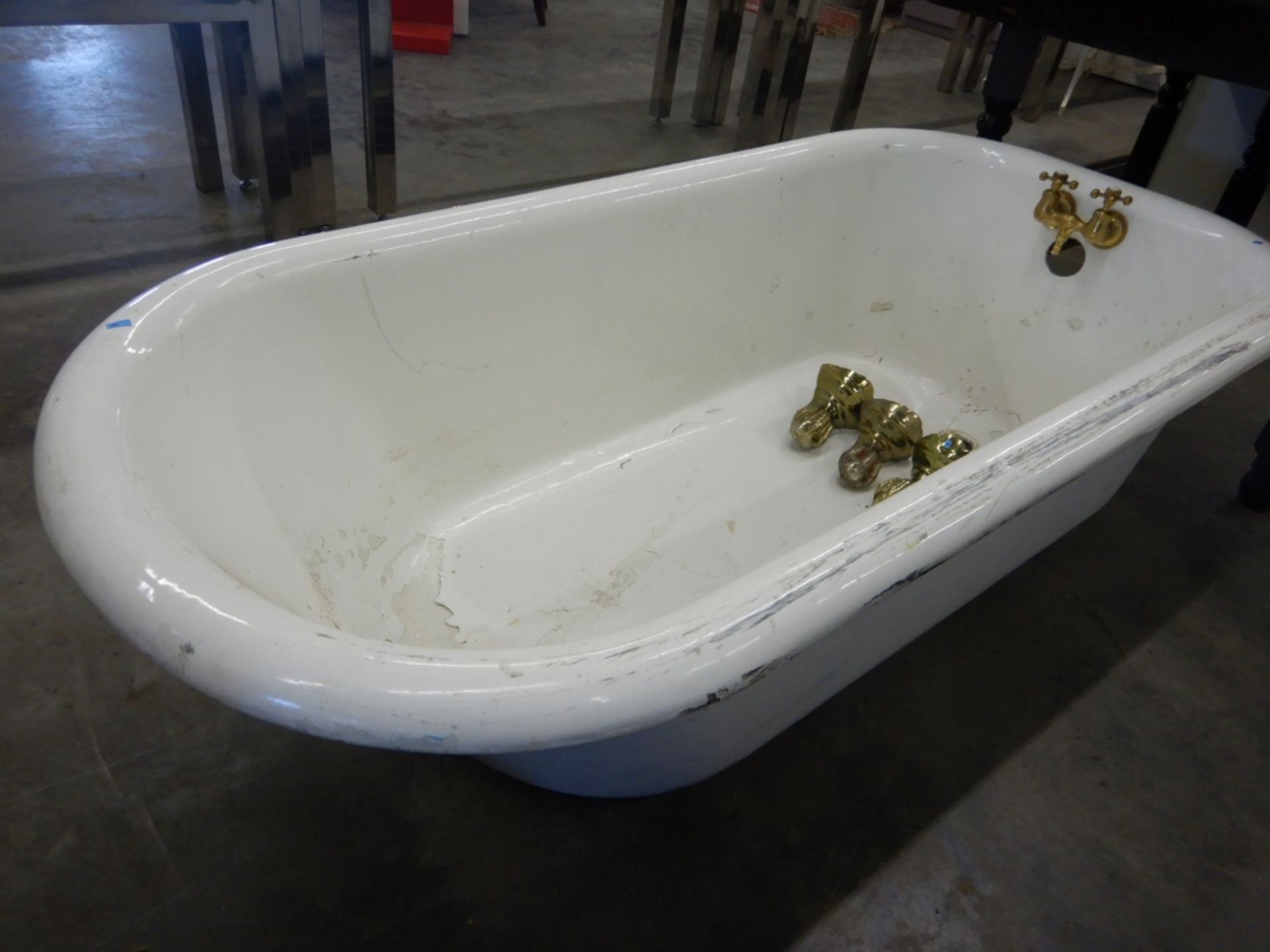 ANTIQUE CAST IRON TUB W/BRASS FEET