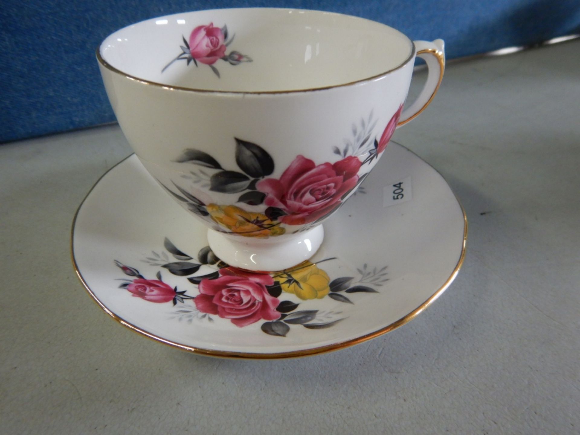 ANTIQUE TEACUPS & SAUCERS - MADE IN ENGLAND - LOT OF 7 - BONE CHINA #8273 - YELLOW FLOWERS, # - Image 15 of 33