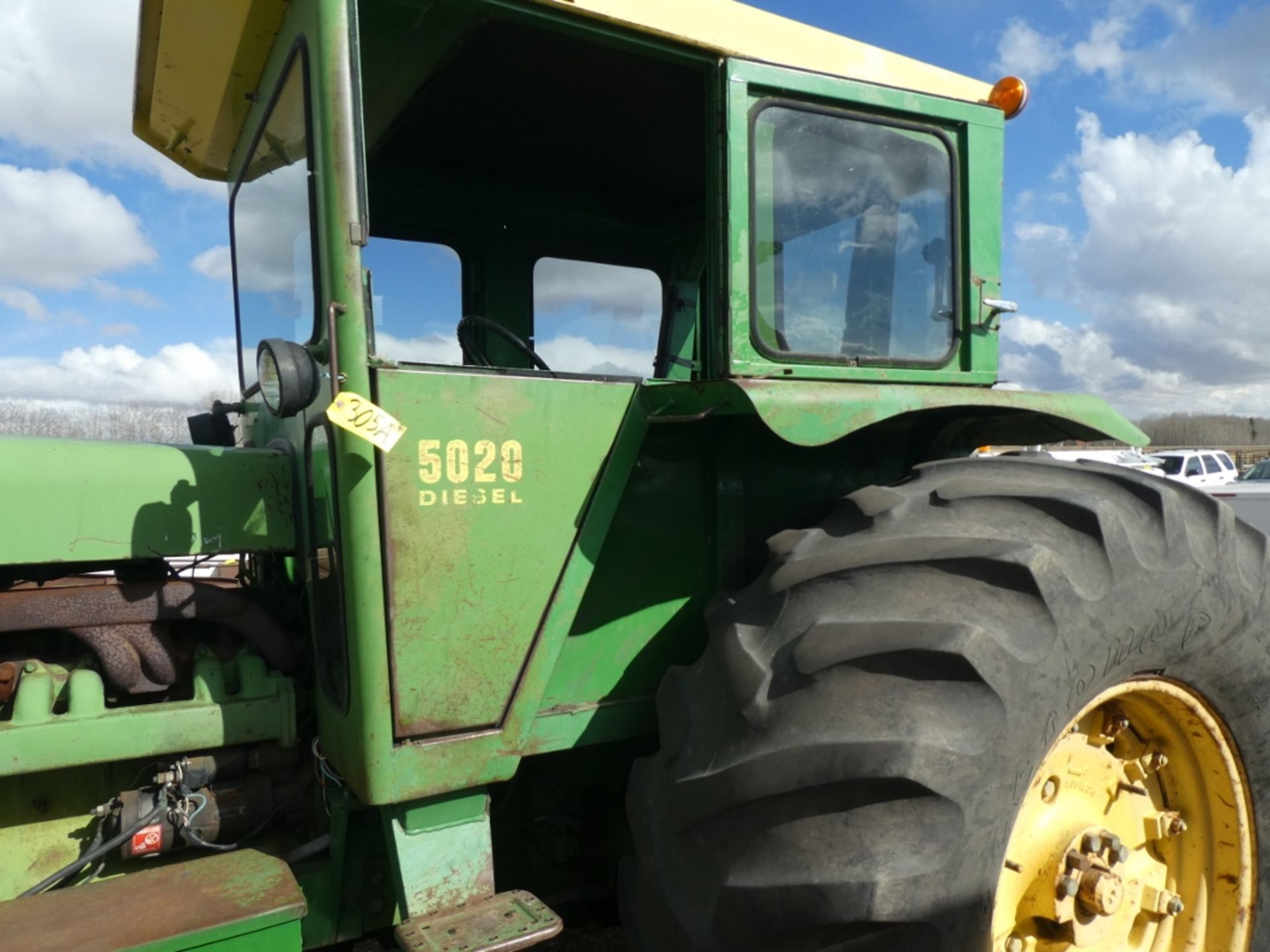 JOHN DEERE 5020 DIESEL TRACTOR, SNYCRO SHIFT, 1000 PTO, HYD. 30.5 L32 RUBBER, S/N SNT323R012187R - Image 7 of 7