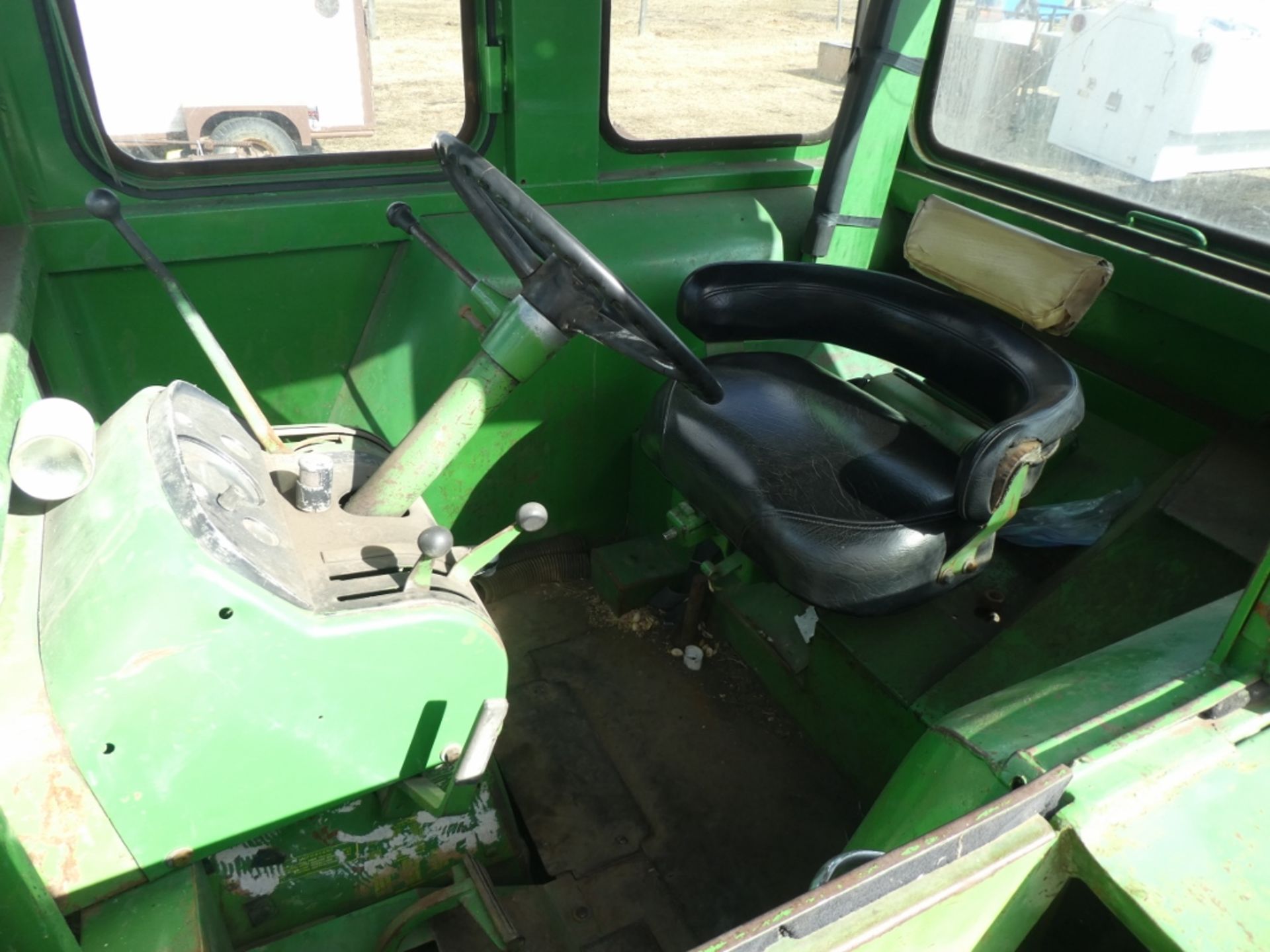 JOHN DEERE 5020 DIESEL TRACTOR, SNYCRO SHIFT, 1000 PTO, HYD. 30.5 L32 RUBBER, S/N SNT323R012187R - Image 6 of 7