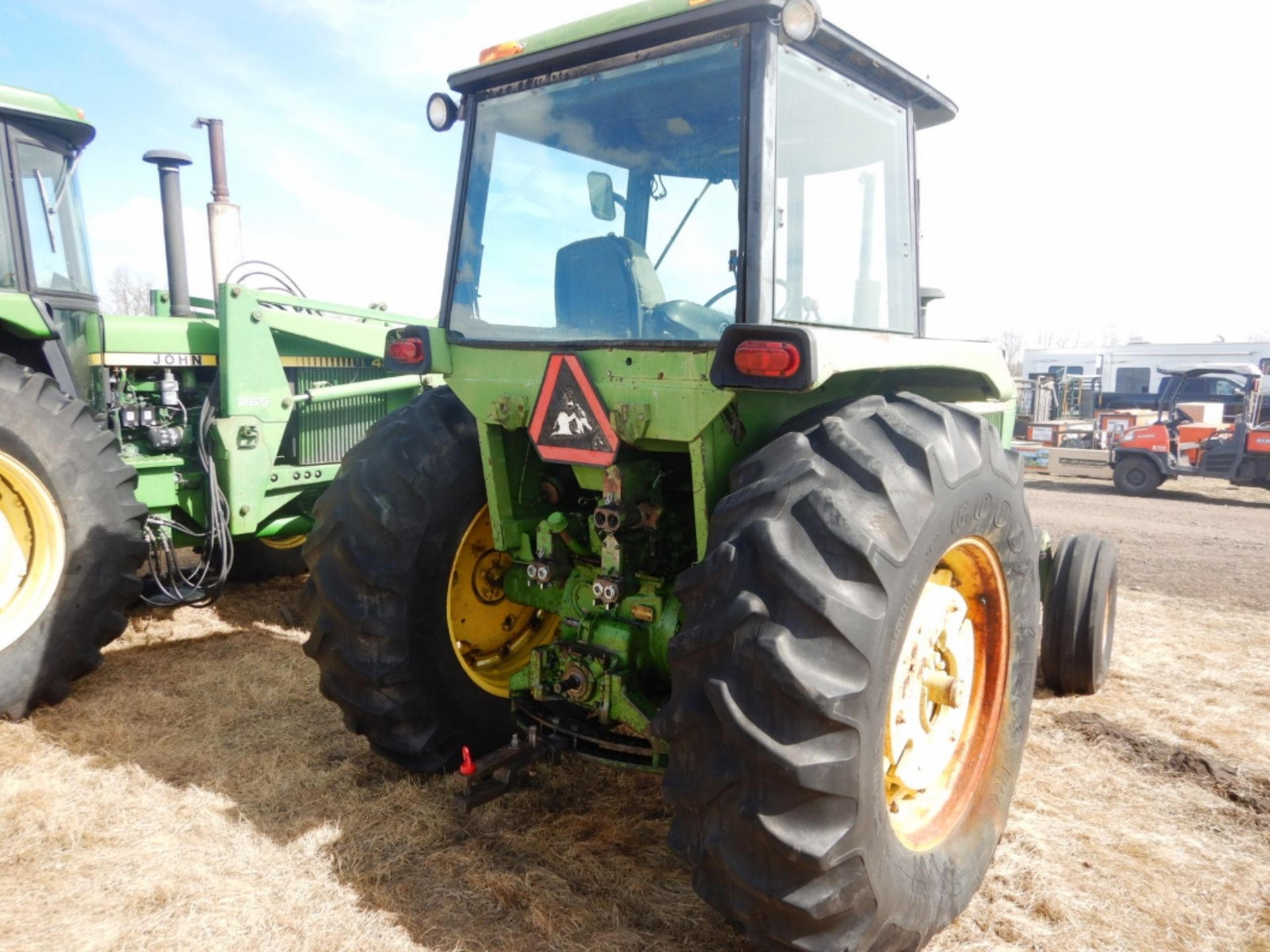 JOHN DEERE 4230 TRACTOR W/ 3-HYD OULETS, 20.8X34 RUBBER, 540/1000 PTO, S/N 4230H019938R - Image 12 of 19