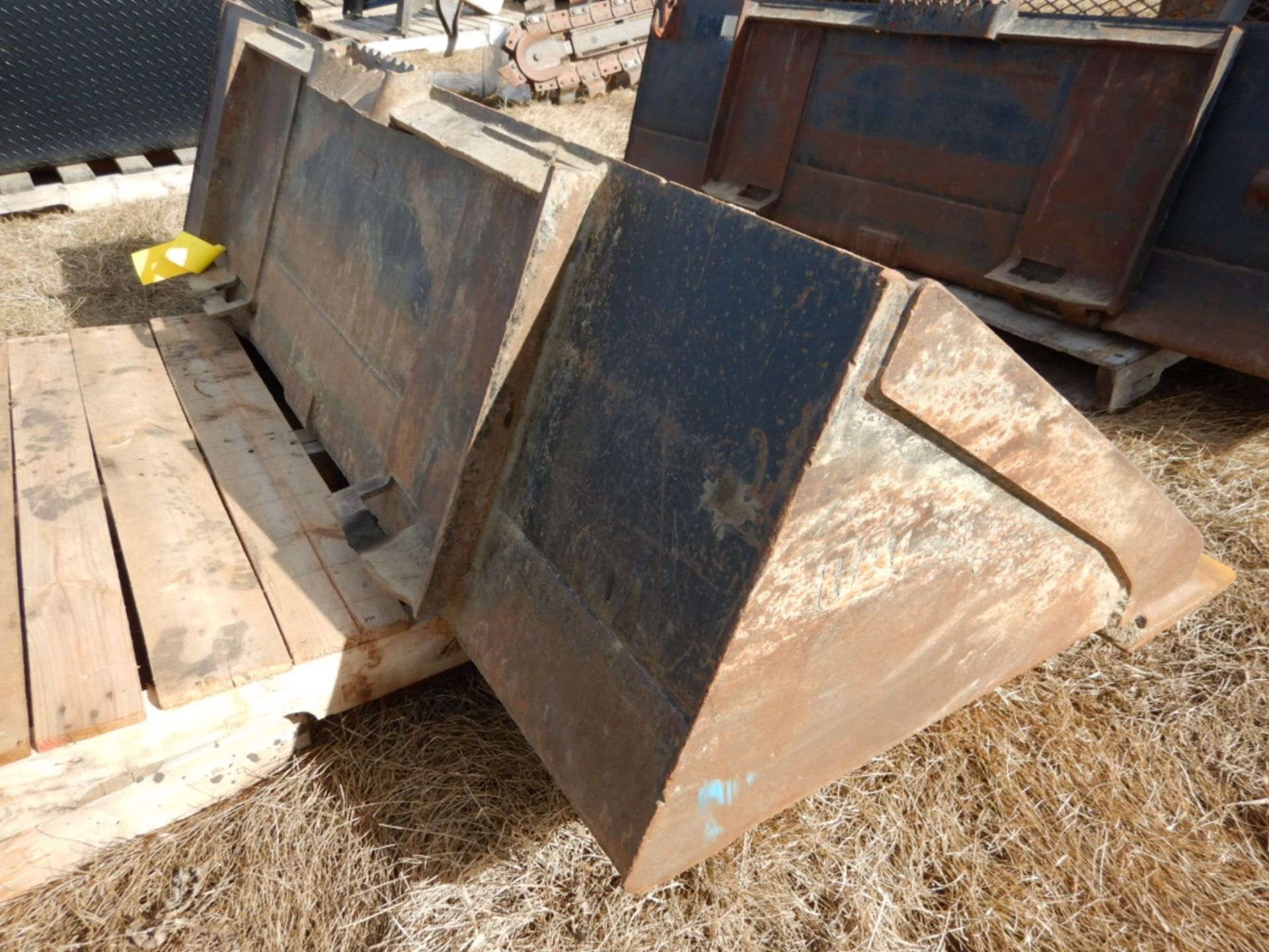 CAT SKID STEER TOOTH BUCKET - 79 INCH - Image 4 of 6