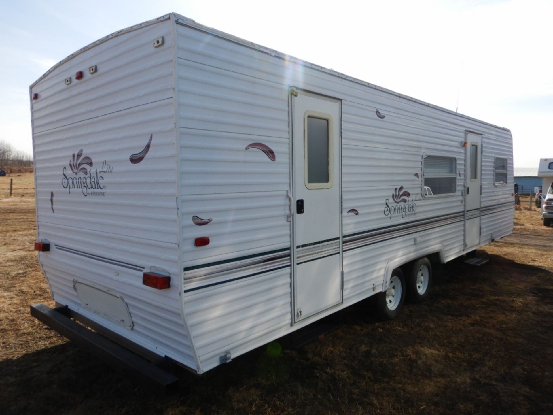 06/1998 KEYSTONE SPRINGDALE LITE 203B T/A RV TRAILER W/FRONT BEDROOM, CENTRE DINETTE S/N - Image 5 of 13