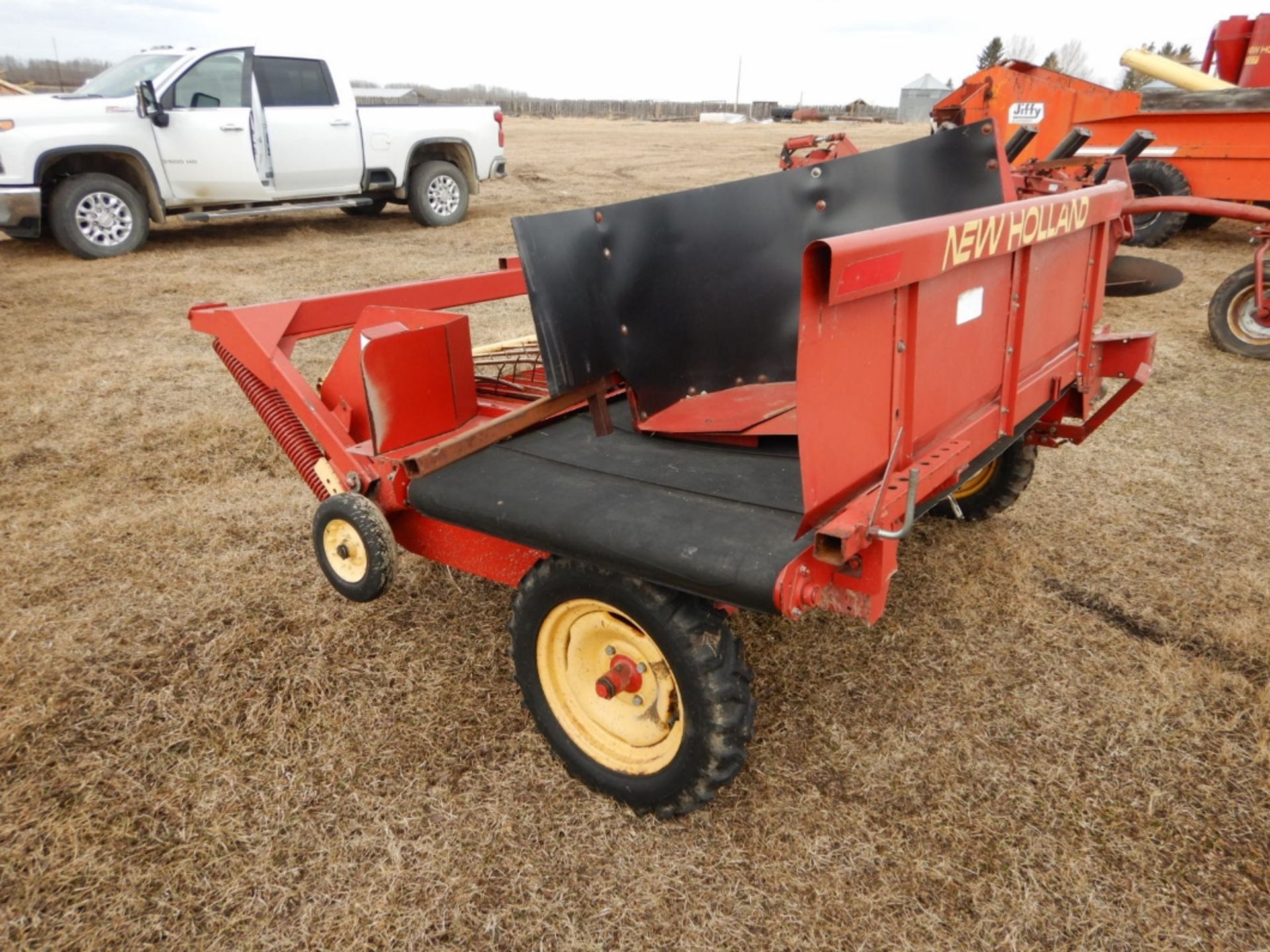 NEW HOLLAND 166 SWATH INVERTER S/N 836495 - Image 2 of 4