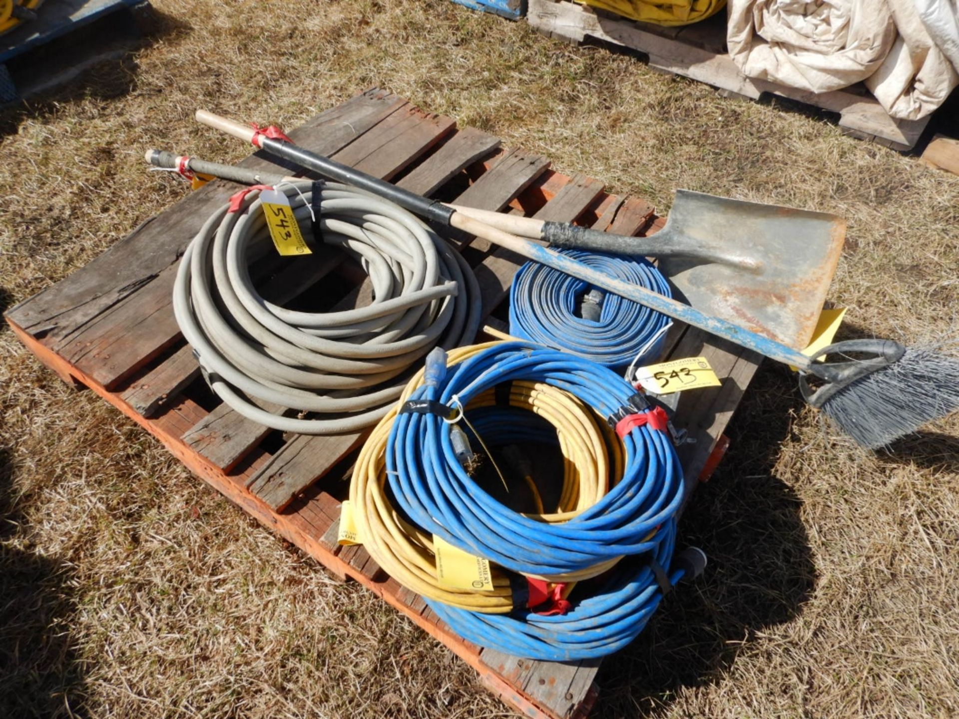 L/O EXTENSION CORDS, HOSES, SHOVEL, BROOM, ETC.