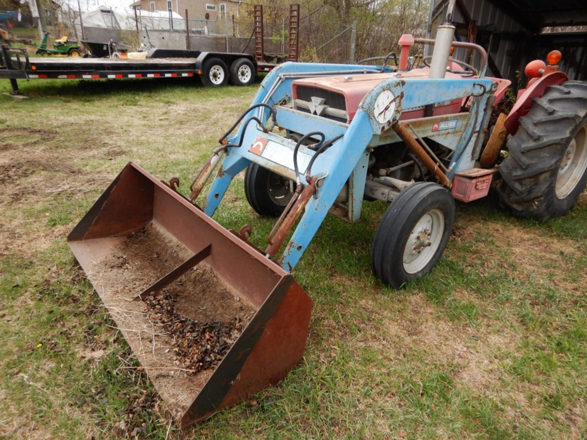 MASSEY FERGUSON 135 DIESEL TRACTOR W/ALLIED FRONT END LOADER, 3 PT – 6403 HRS. SHOWING