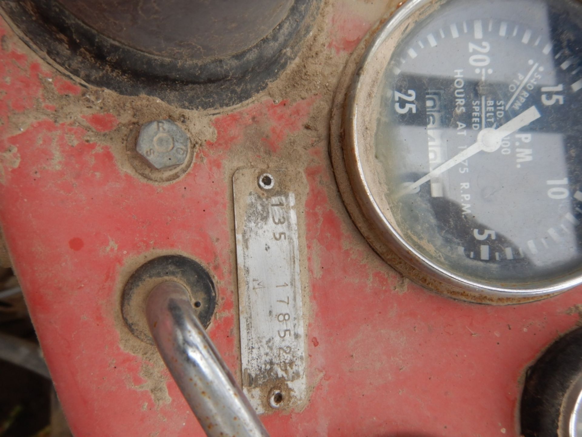 MASSEY FERGUSON 135 DIESEL TRACTOR W/ALLIED FRONT END LOADER, 3 PT – 6403 HRS. SHOWING - Image 9 of 9