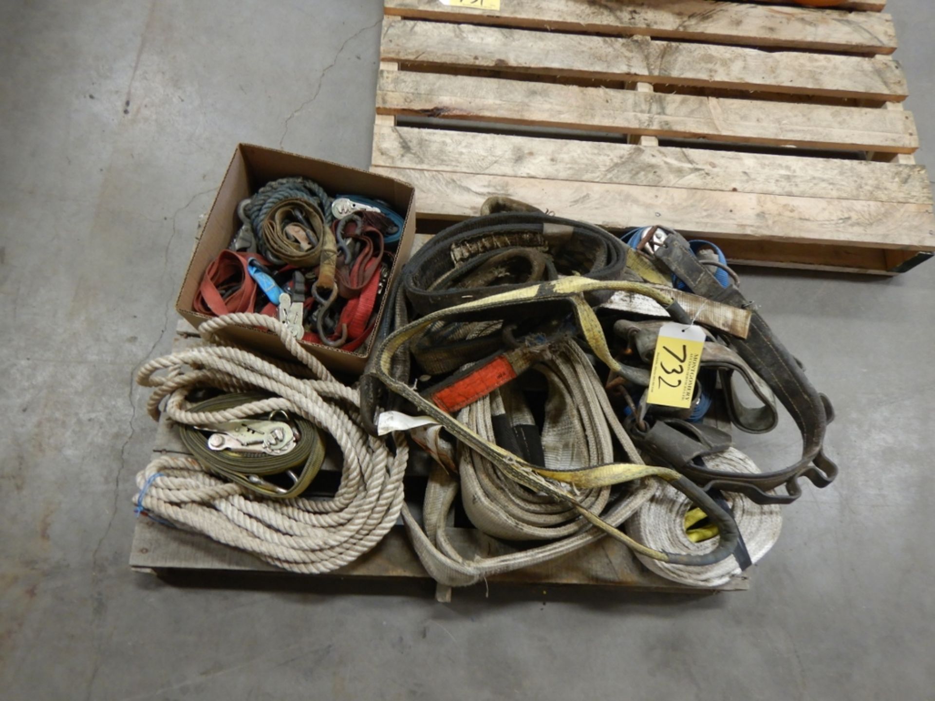 L/O ASSORTED WEB SLINGS, TOW ROPES, RATCHET STRAPS, ETC. - Image 2 of 2