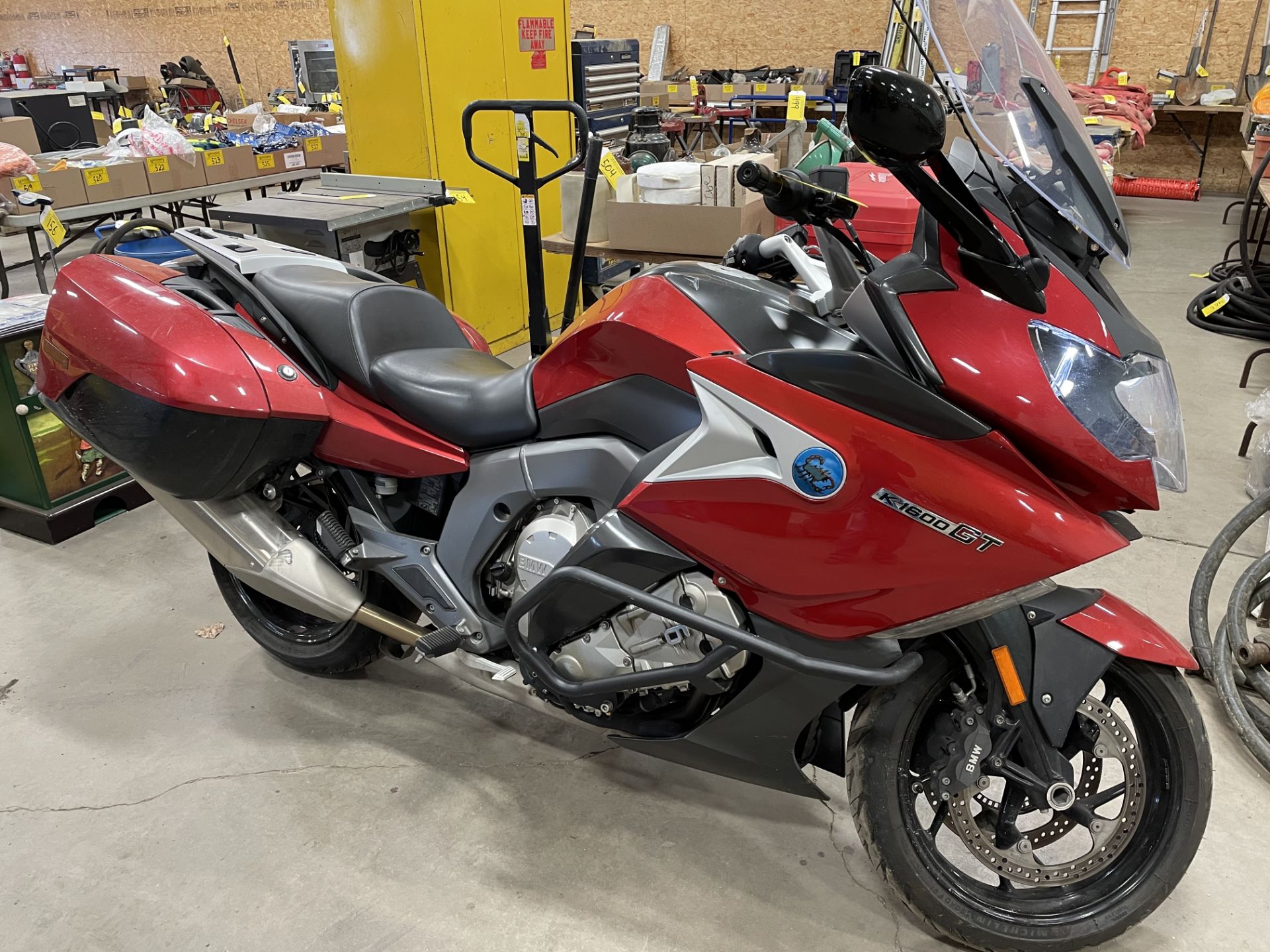 2017 BMW K1600GT MOTORCYCLE, W/ WINDSHIELD, SADDLE BAGS, 36,335KMS SHOWING