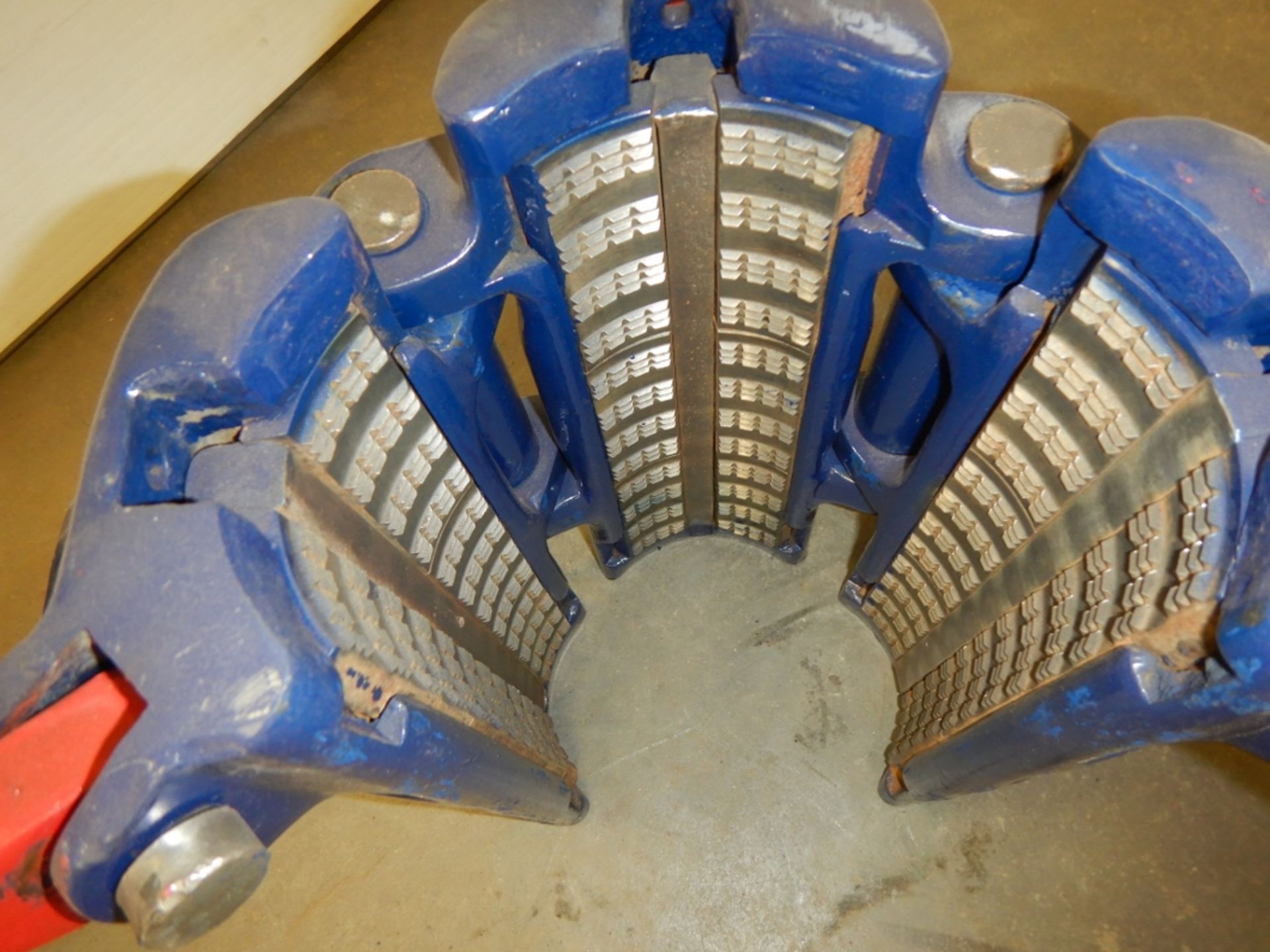 4.5IN ROTARY SLIPS - Image 2 of 3