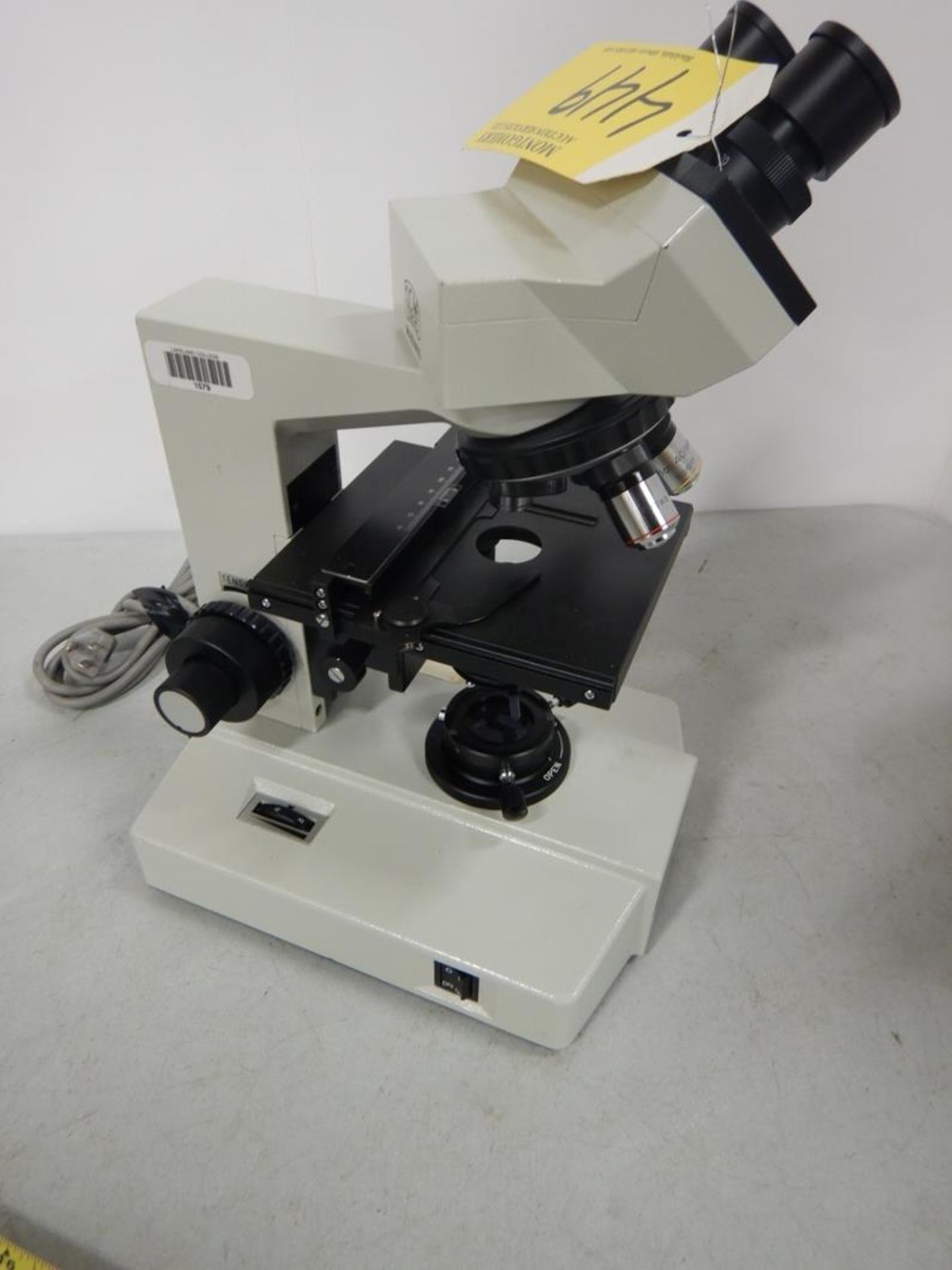 MEDILUX-12 MICROSCOPE