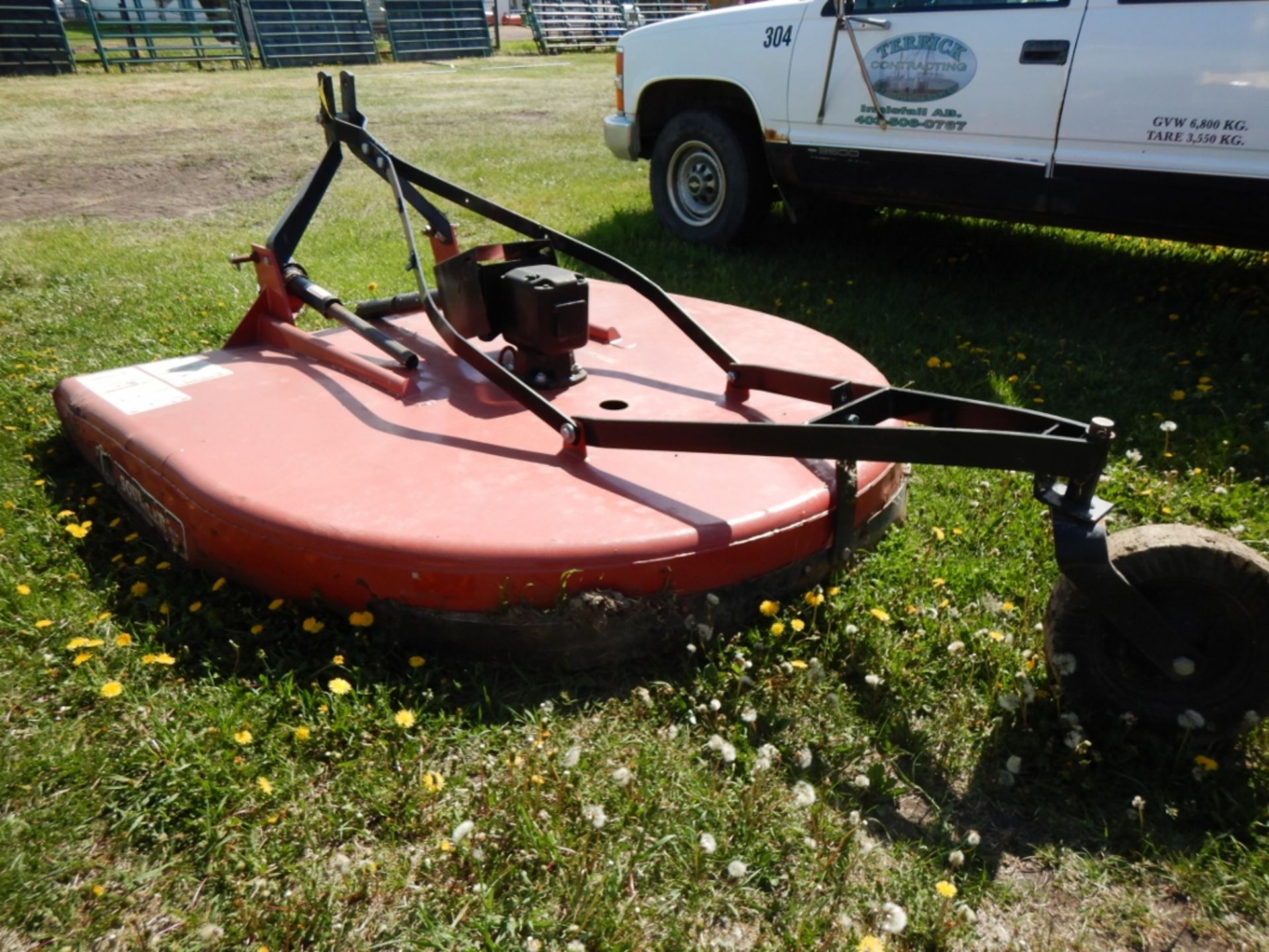 BUSH HOG SQUEALER SQ172 ROUGH CUT MOWER 72 INCH S/N 12-09061 - Image 4 of 5