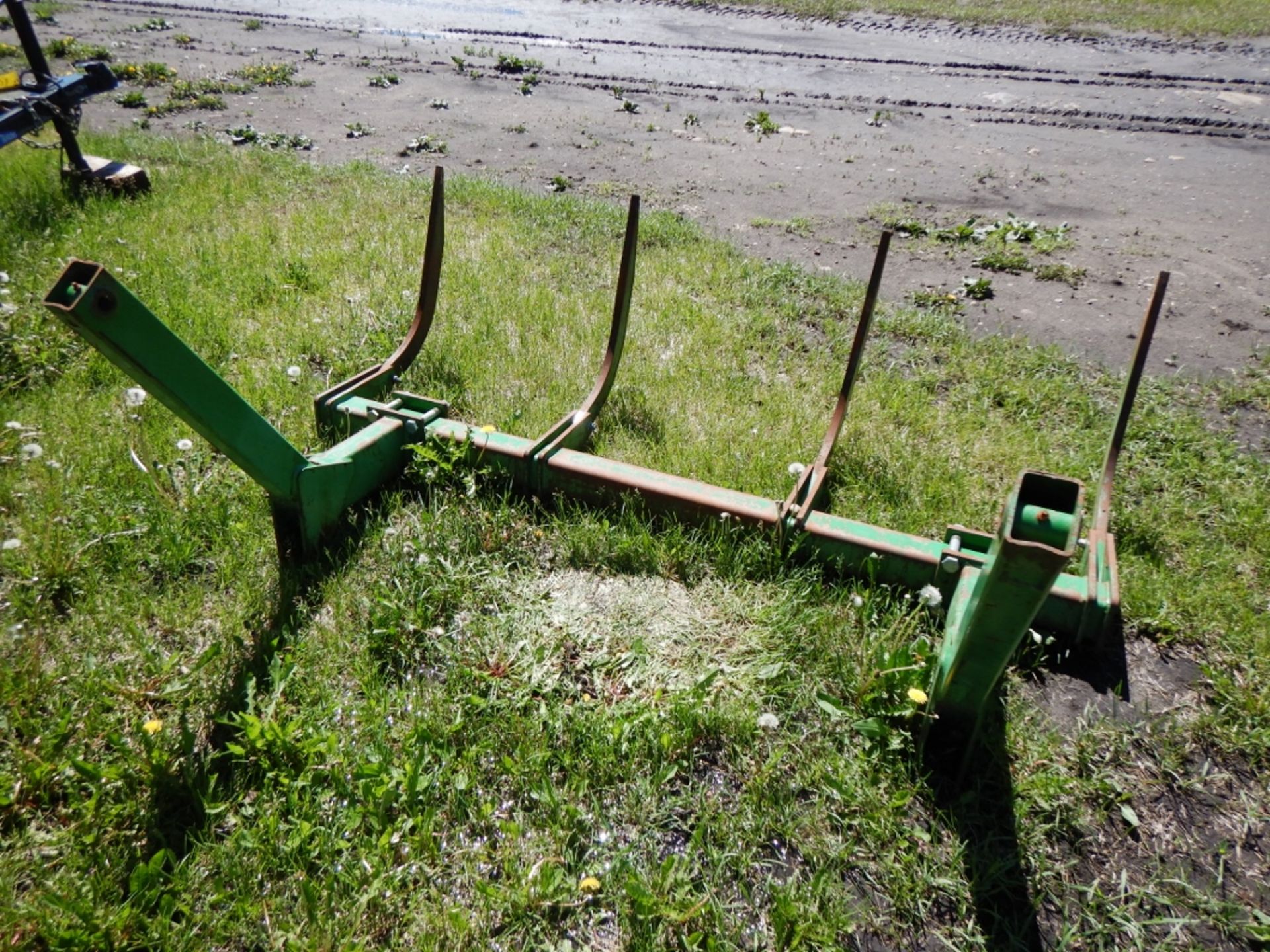 JOHN DEERE 6400 FWA TRACTOR W/FEL, GRAPPLE (GRAPPLE NOT ATTACHED - NO RAM) & 3PT HITCH, 7486 HOURS - Image 10 of 11